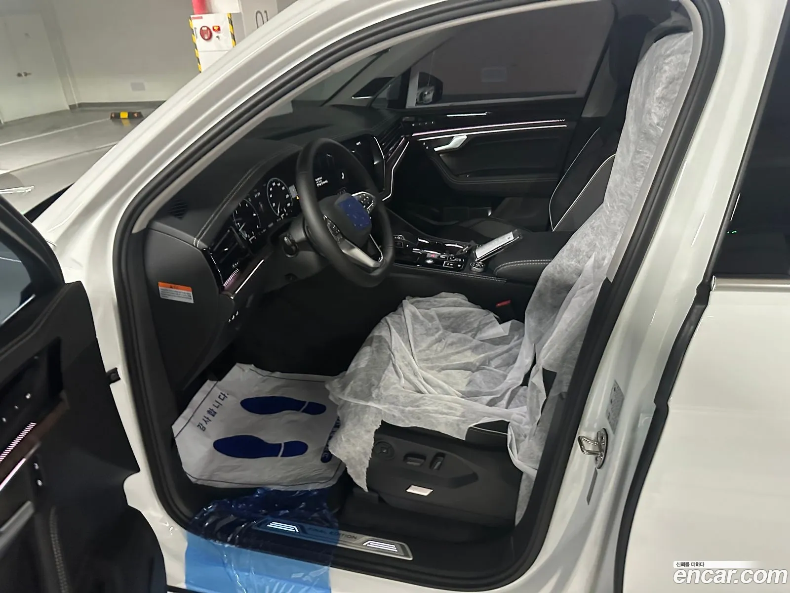 Volkswagen Touareg 2026 — 10