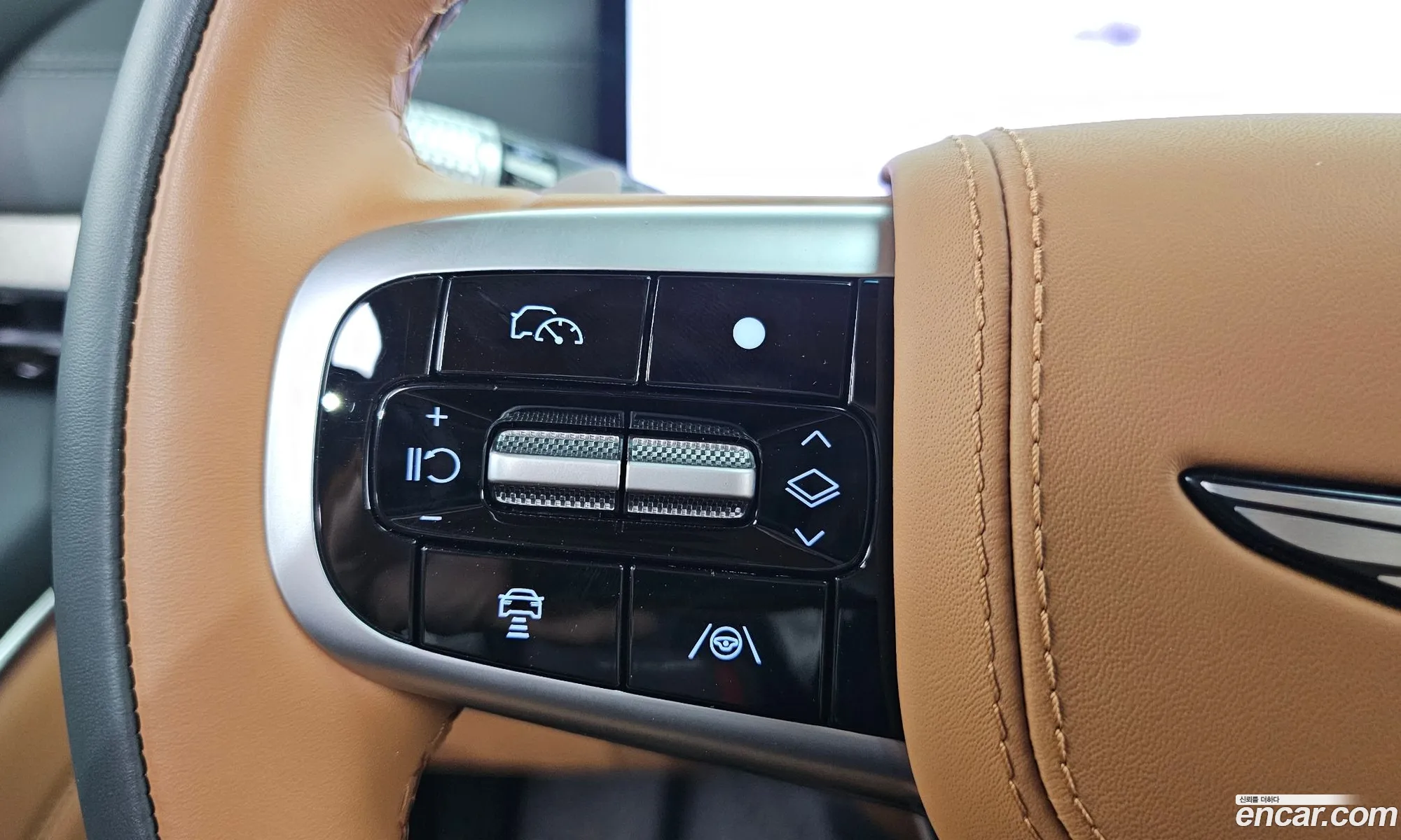 Genesis GV80 2026 — 16