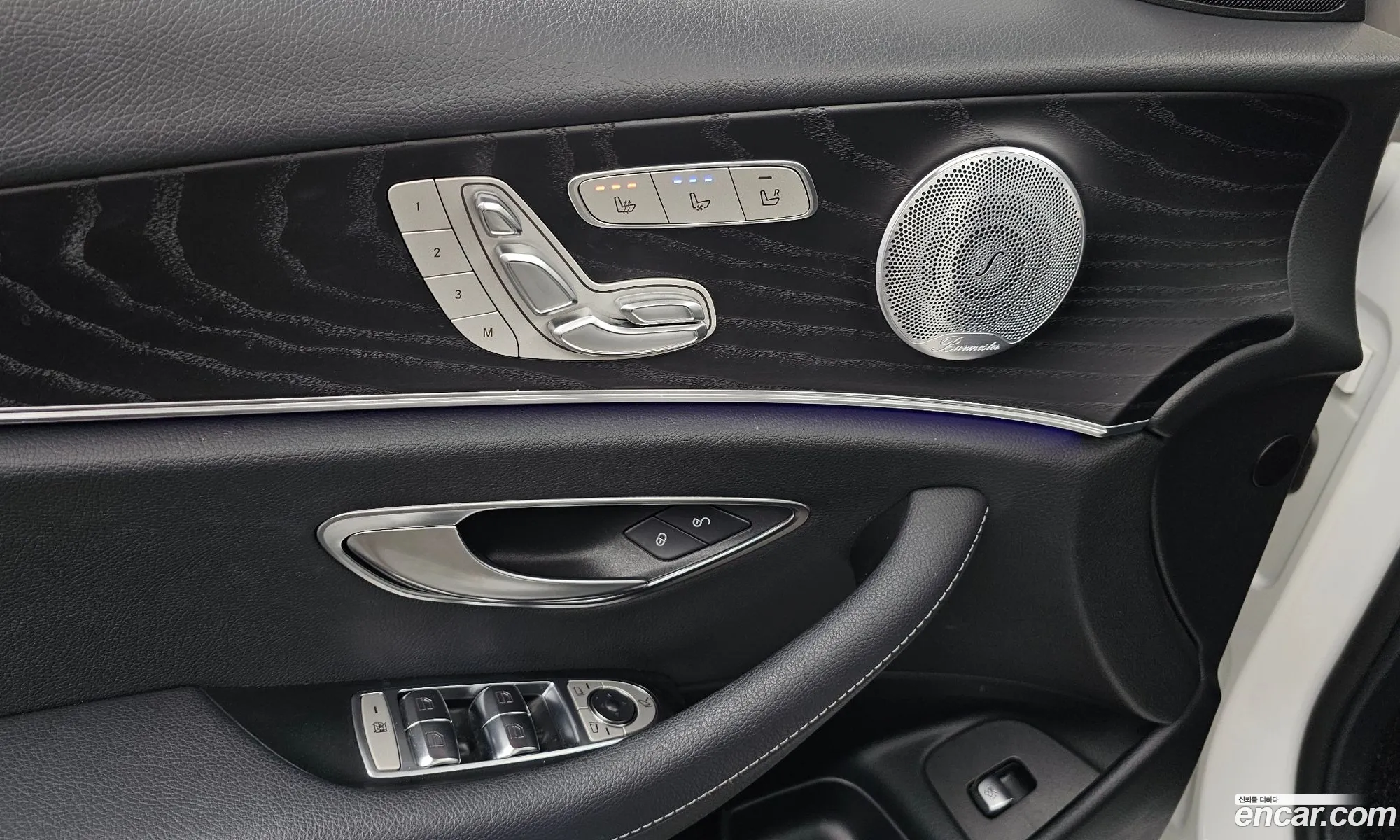 Mercedes-Benz E-Class W213 2020 — 32