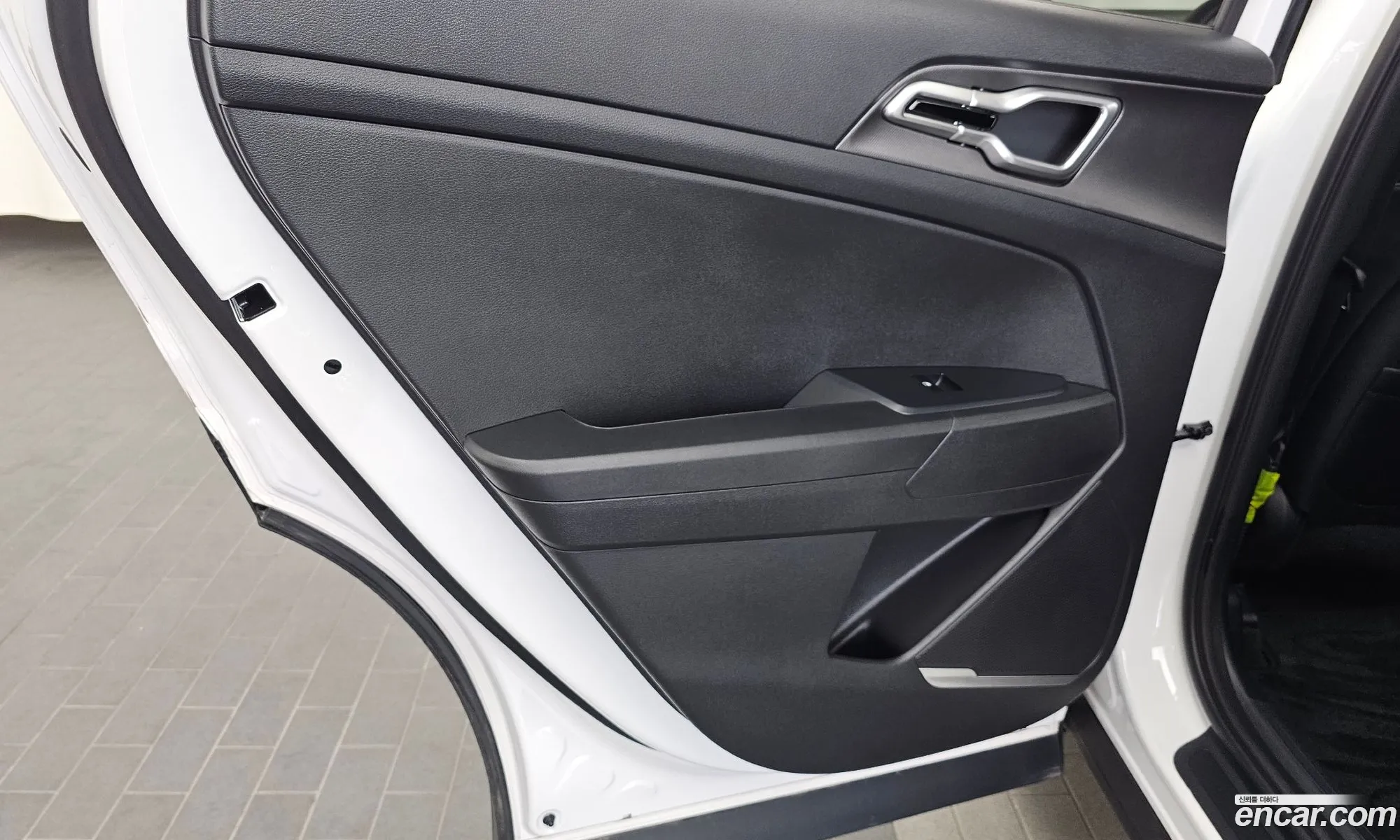 Kia Sportage 2025 — 18