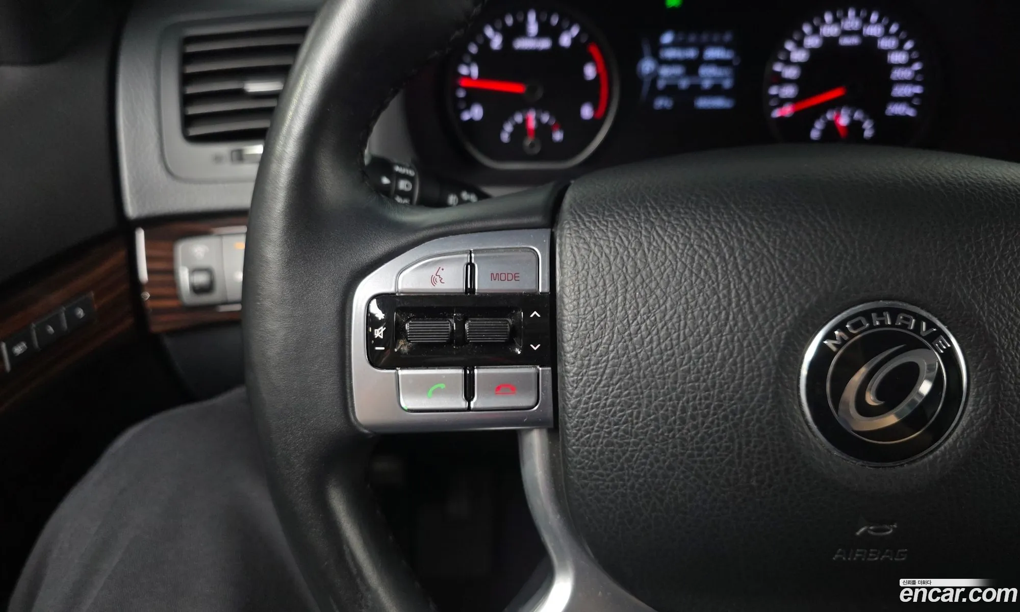 Kia Mohave 2019 — 23