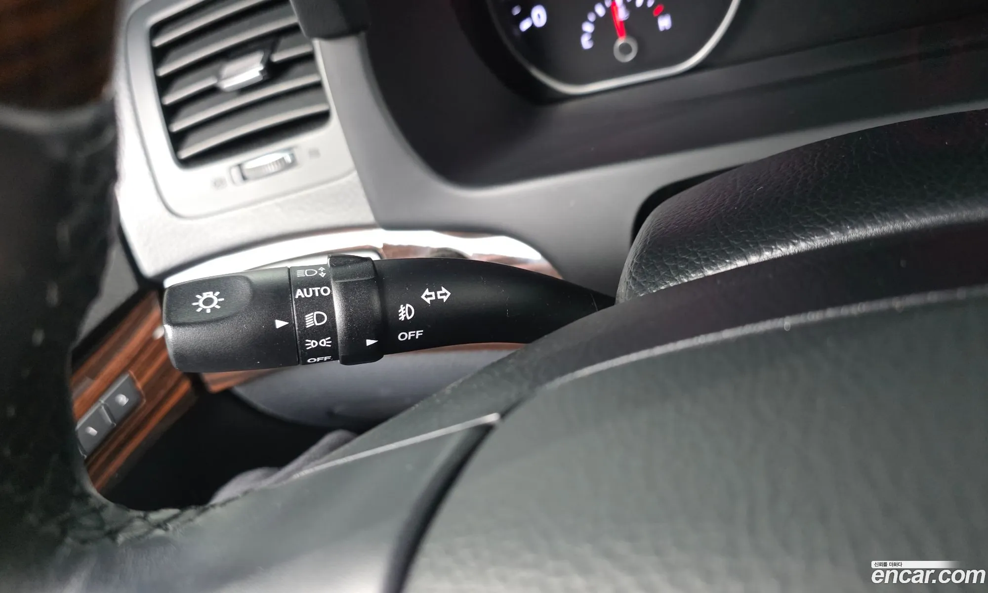 Kia Mohave 2019 — 11