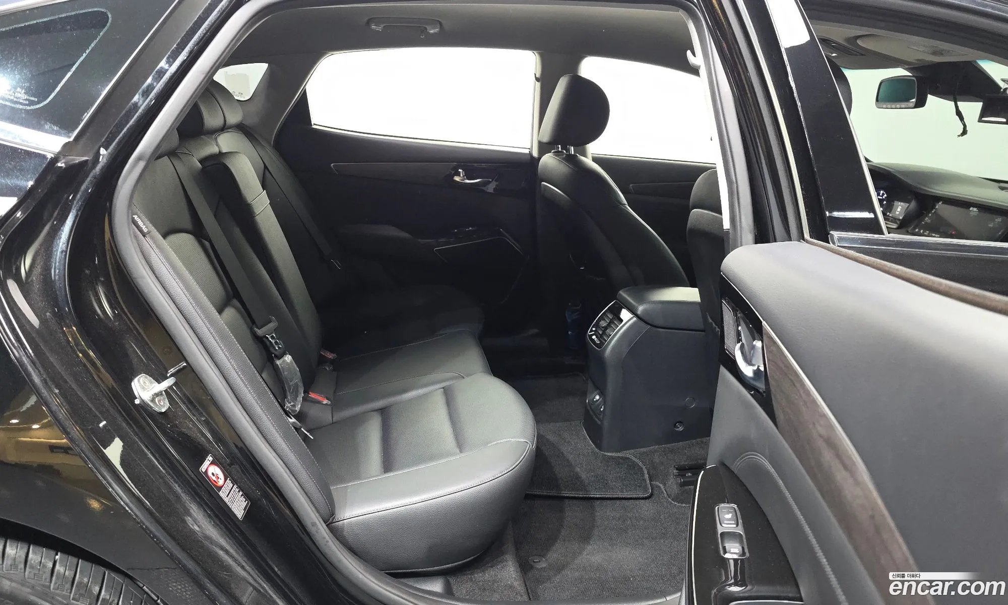 Kia K7 Premier 2020 — 7