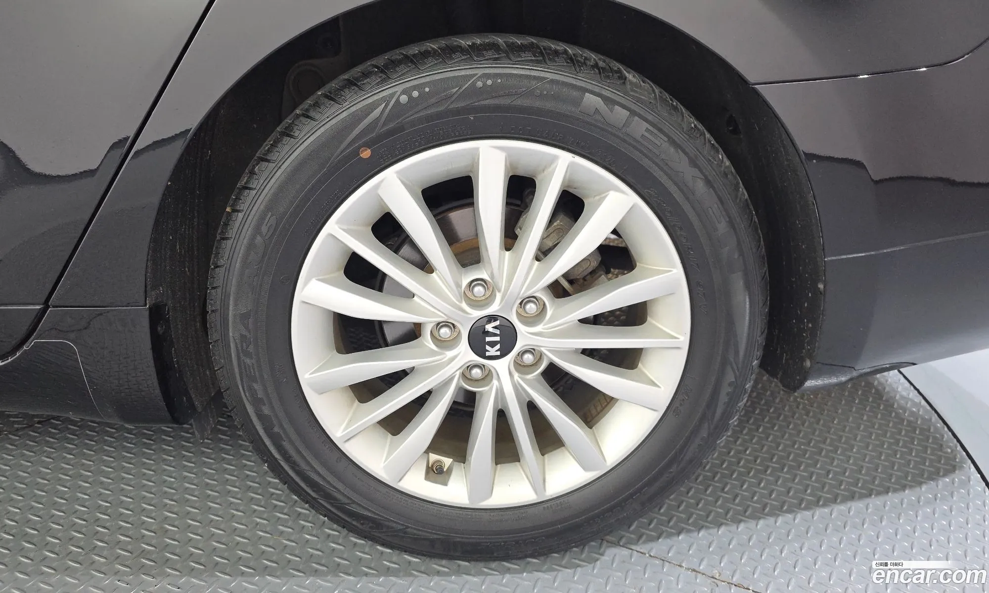 Kia K7 Premier 2020 — 30