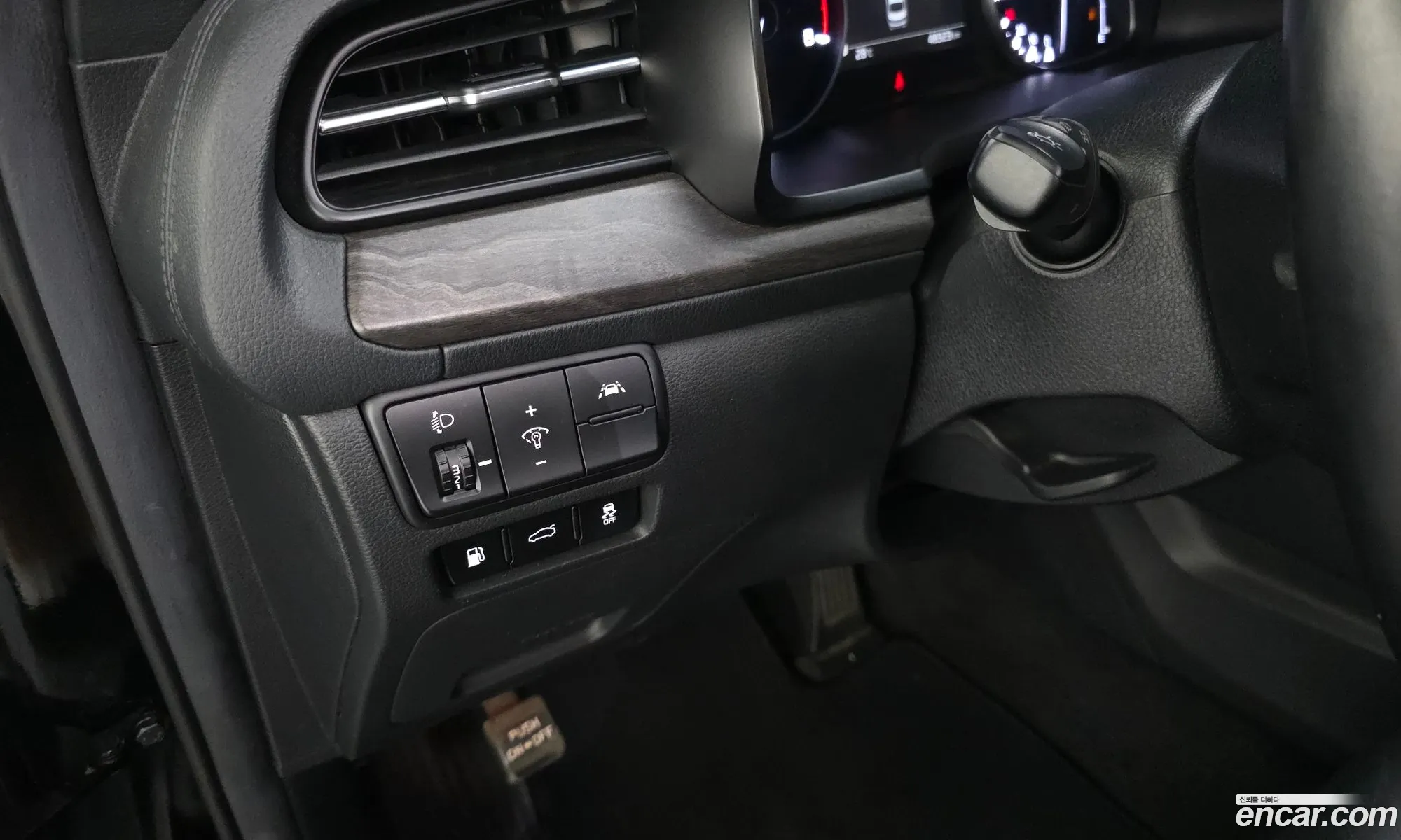 Kia K7 Premier 2020 — 22