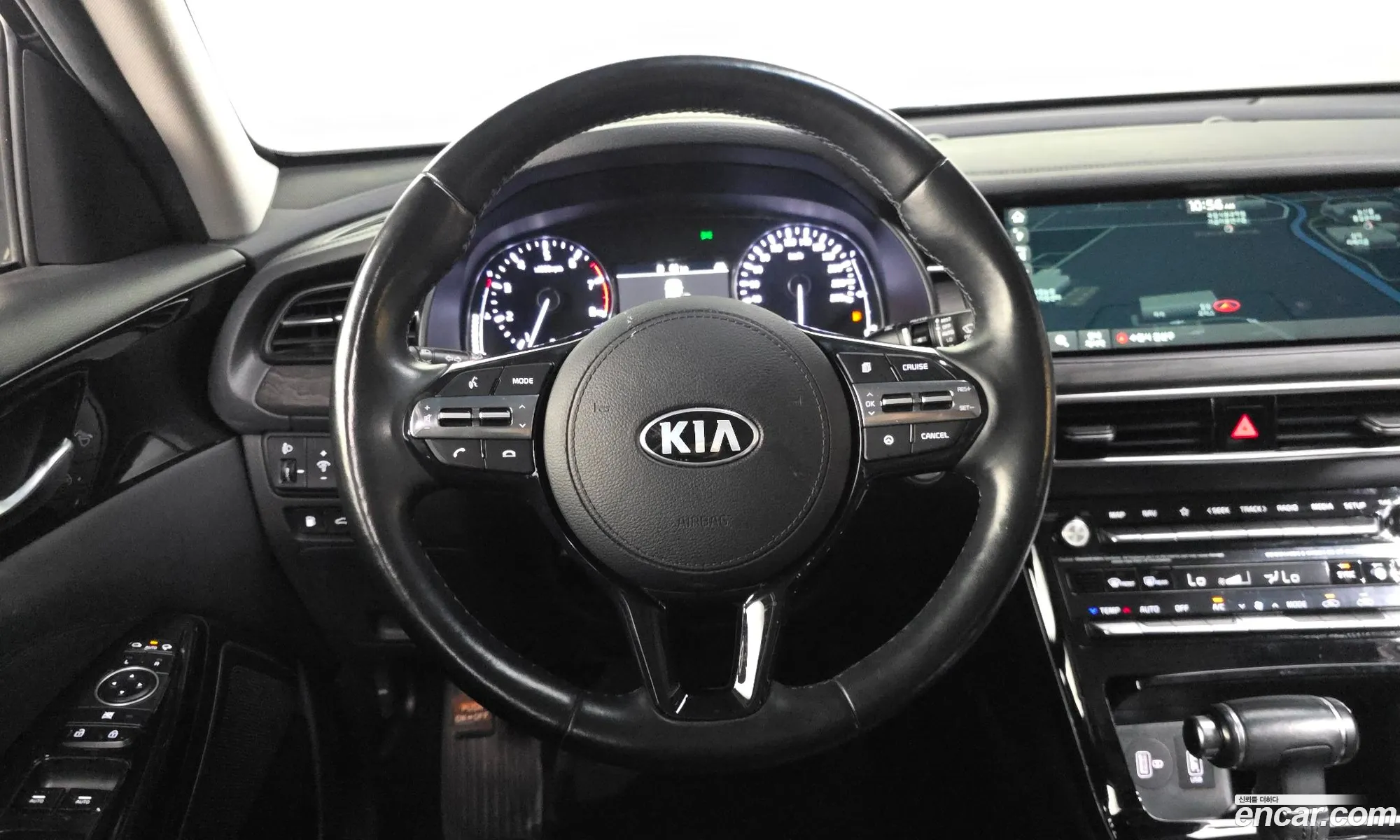 Kia K7 Premier 2020 — 26