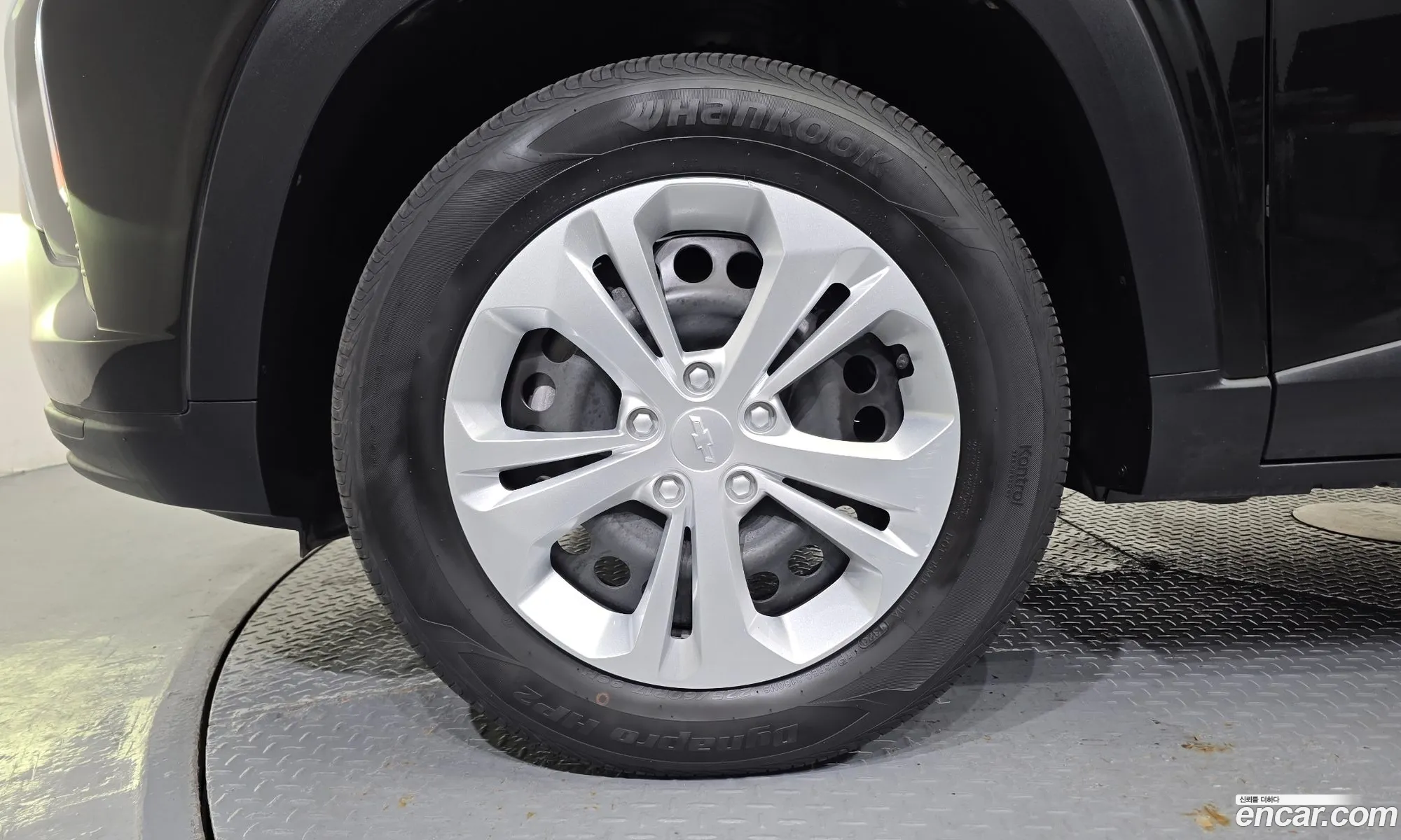 Chevrolet (GM Daewoo) Trax Crossover 2023 — 4