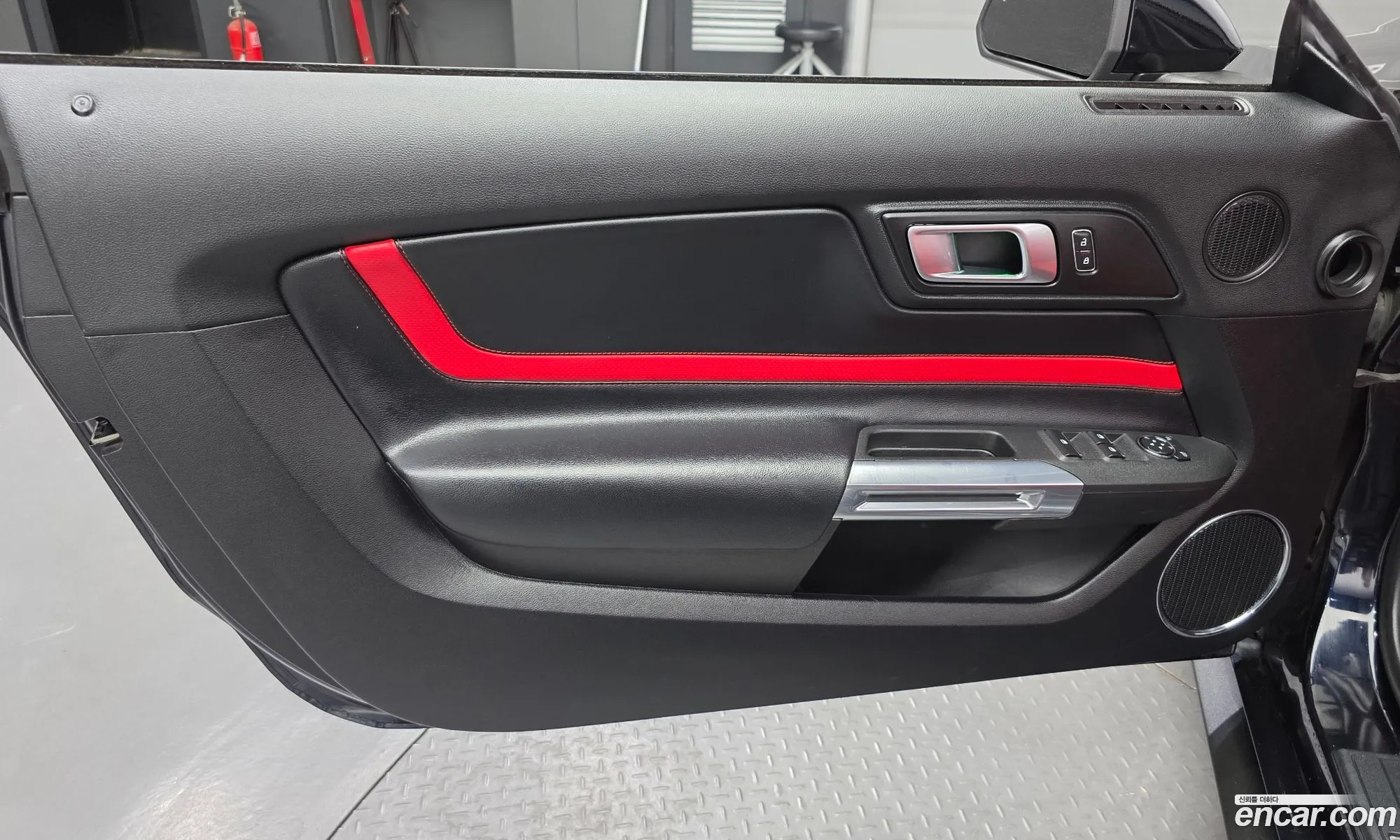 Ford Mustang 2021 — 11