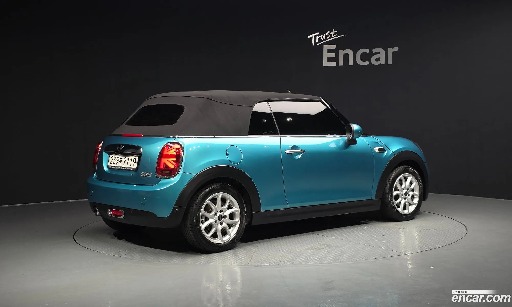 Mini Cooper Convertible 2019 WMWWG5107K3K11311 — 4
