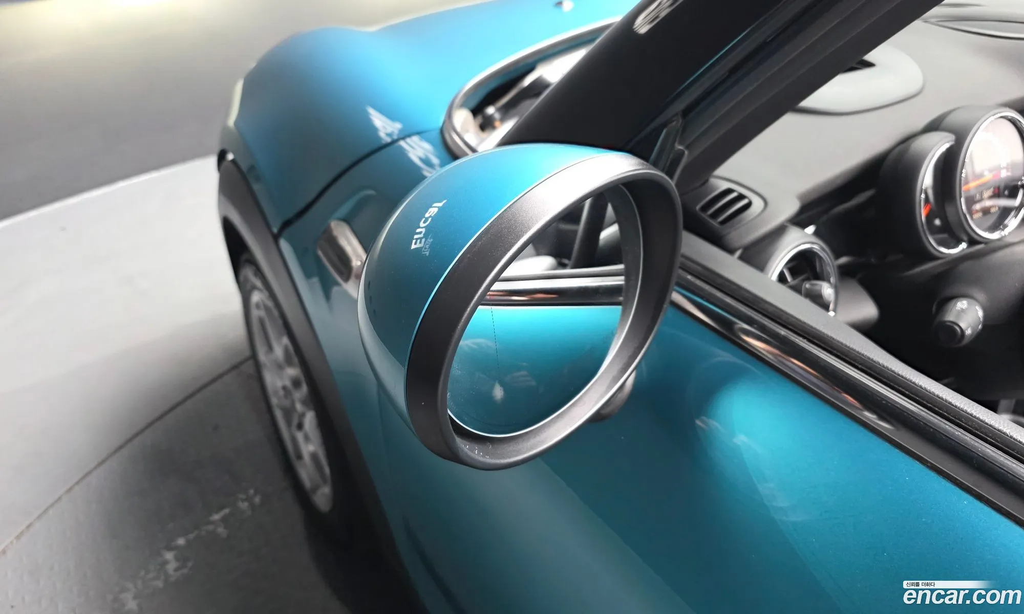 Mini Cooper Convertible 2019 WMWWG5107K3K11311 — 10