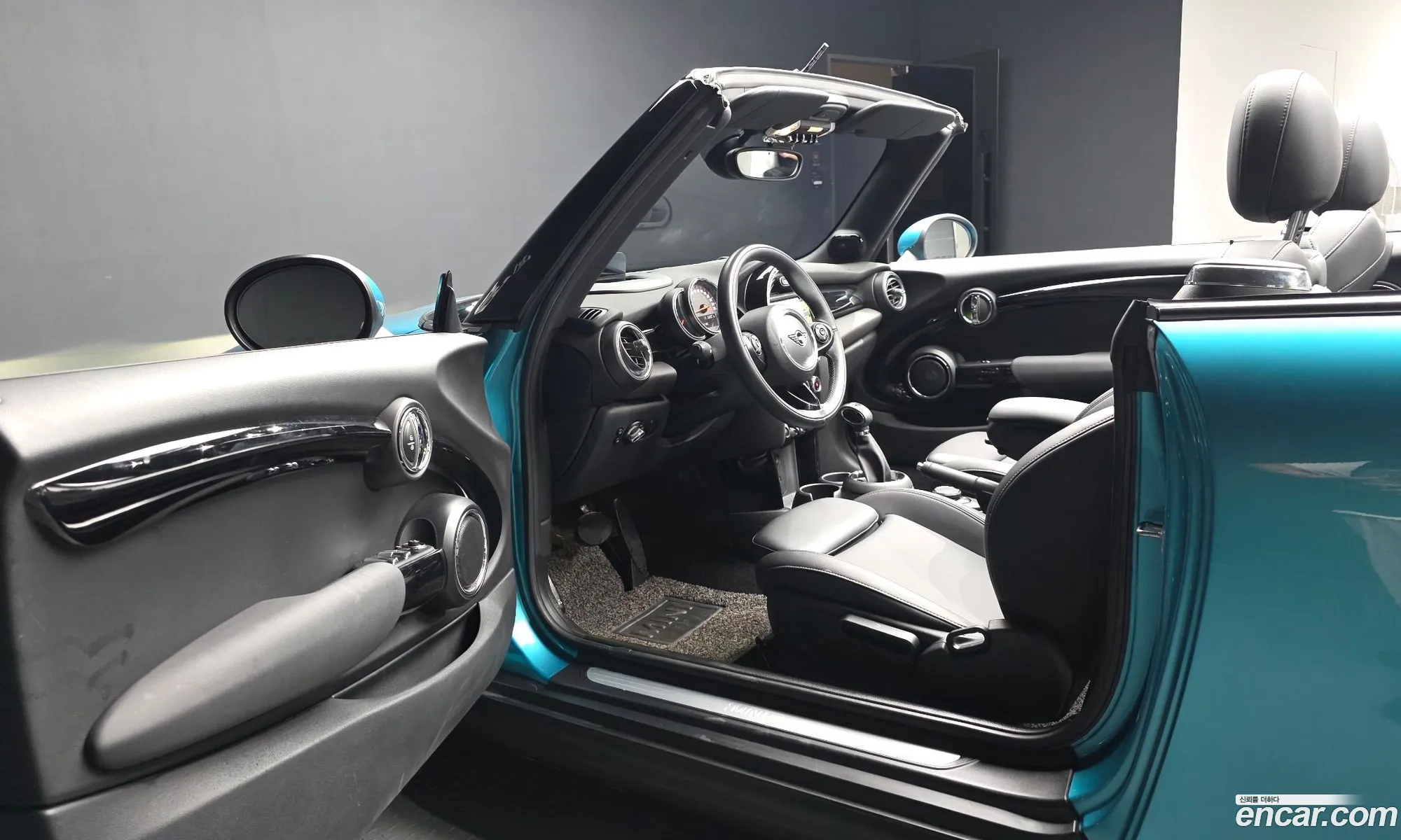 Mini Cooper Convertible 2019 WMWWG5107K3K11311 — 20