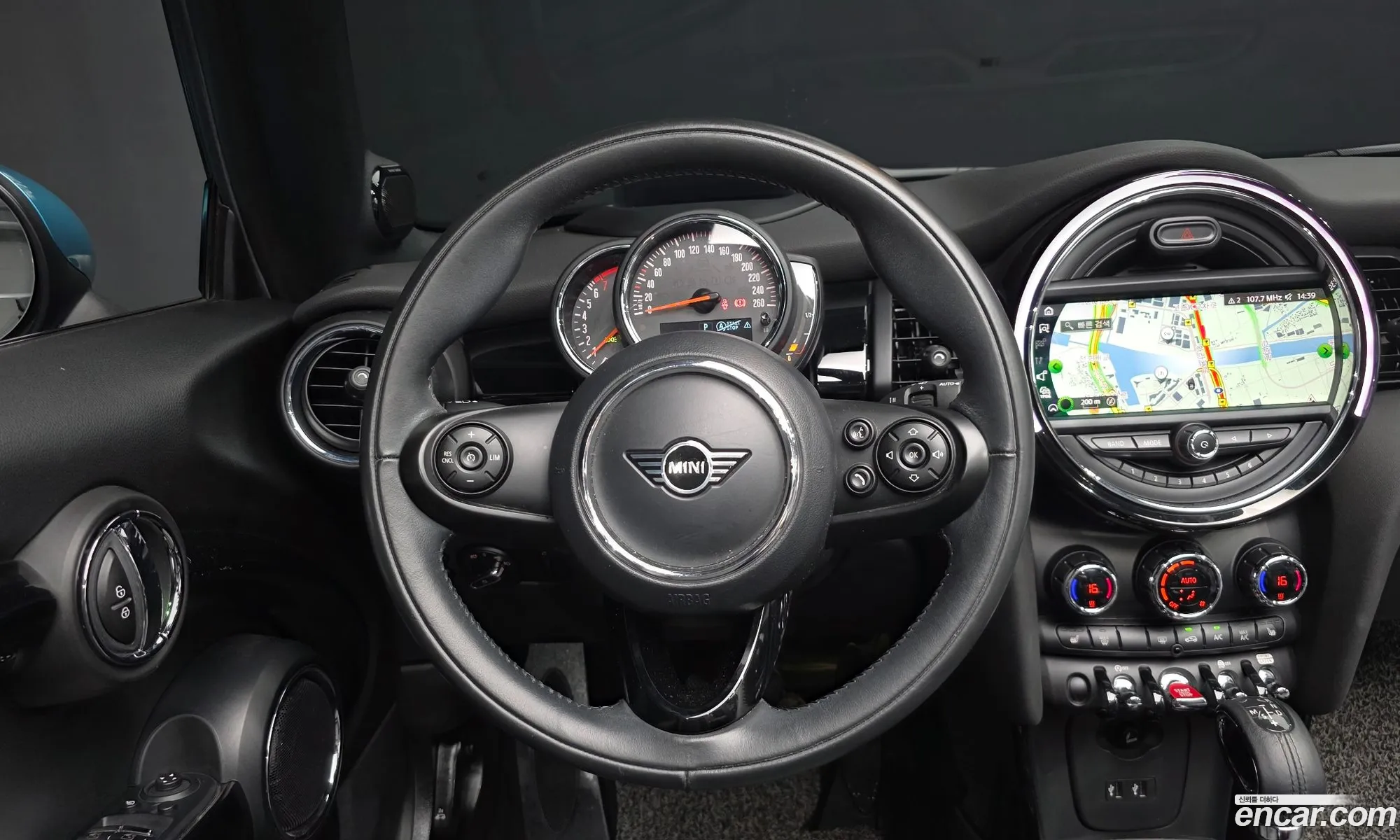 Mini Cooper Convertible 2019 WMWWG5107K3K11311 — 28