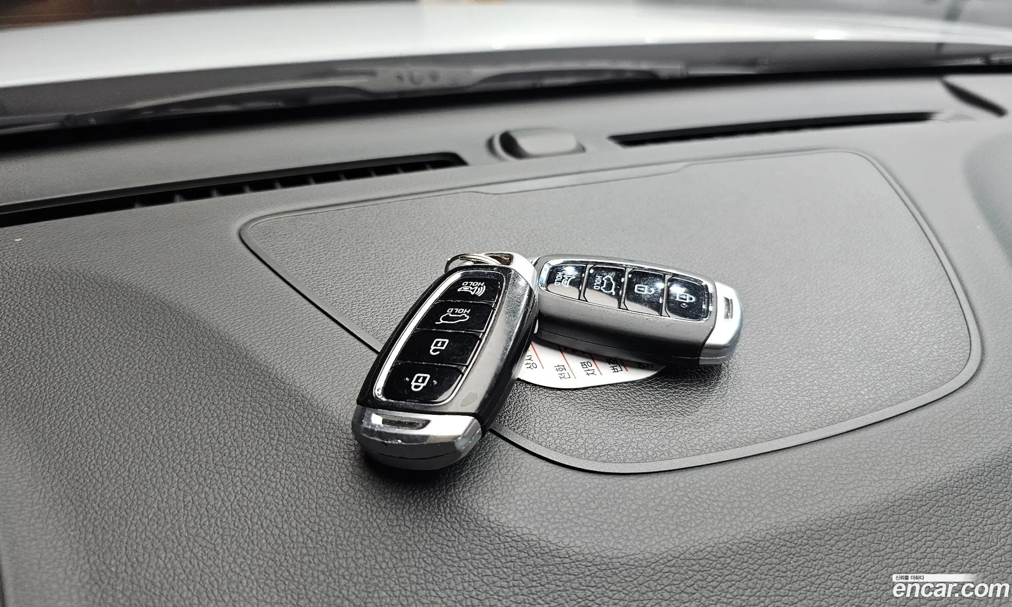Hyundai Kona Hybrid 2020 — 10