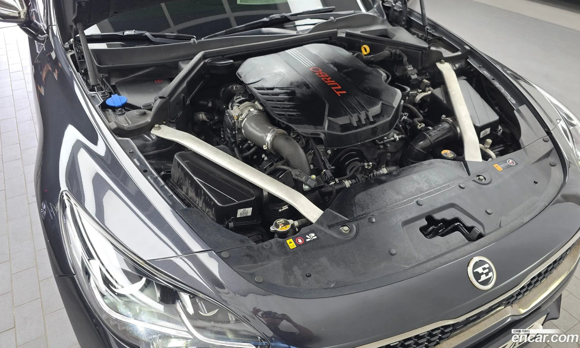 Kia Stinger 2017 KNAE751CBJS002501 — 2