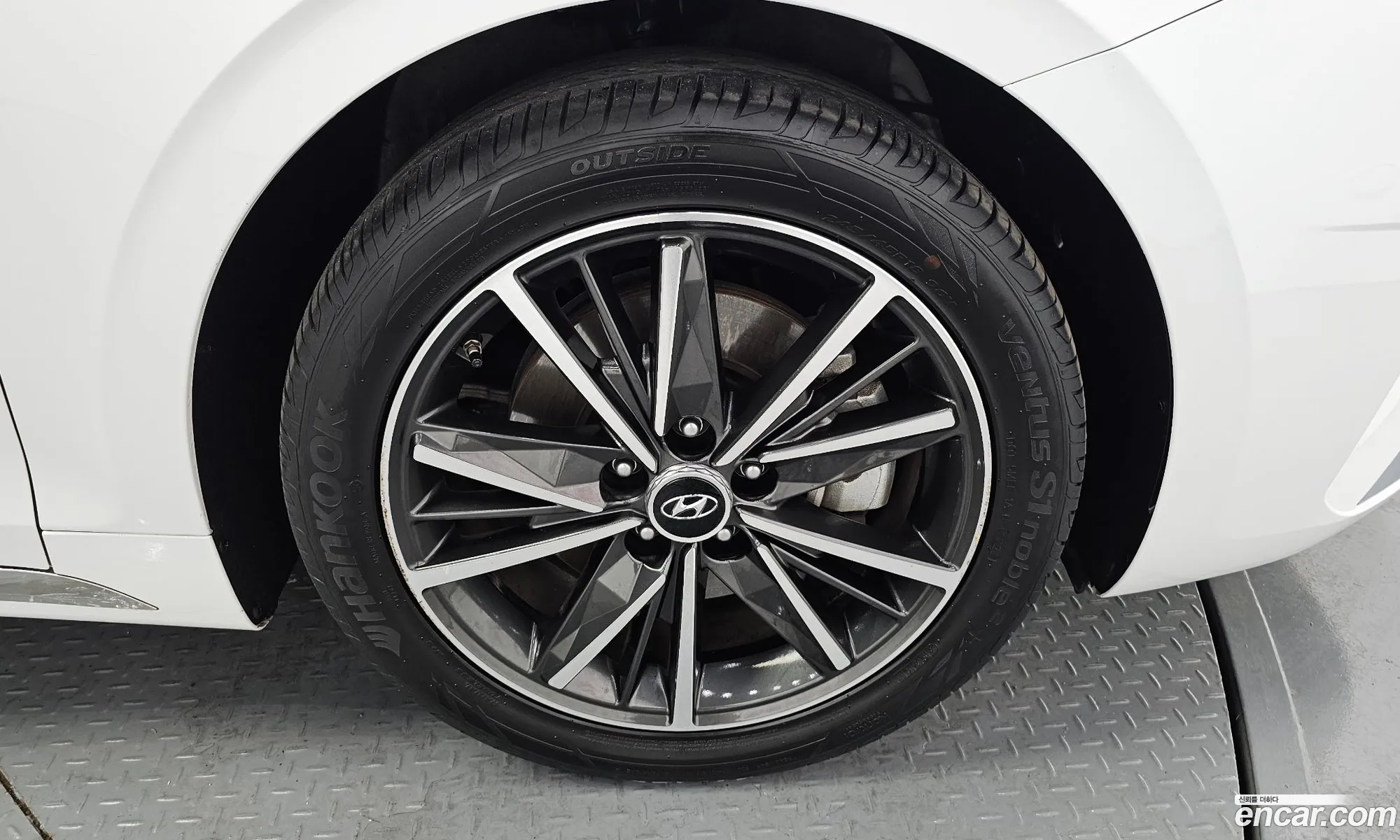 Hyundai Grandeur IG 2022 — 29