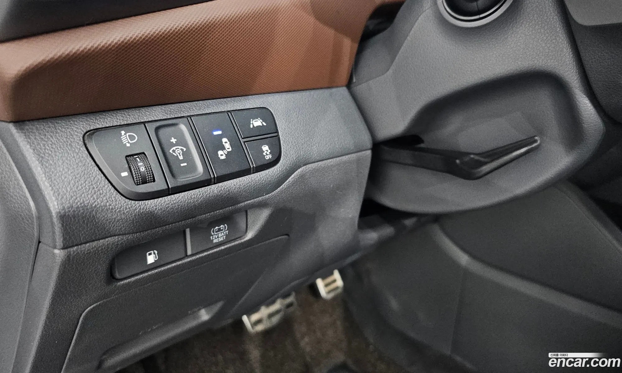 Hyundai Ioniq Hybrid 2020 — 17