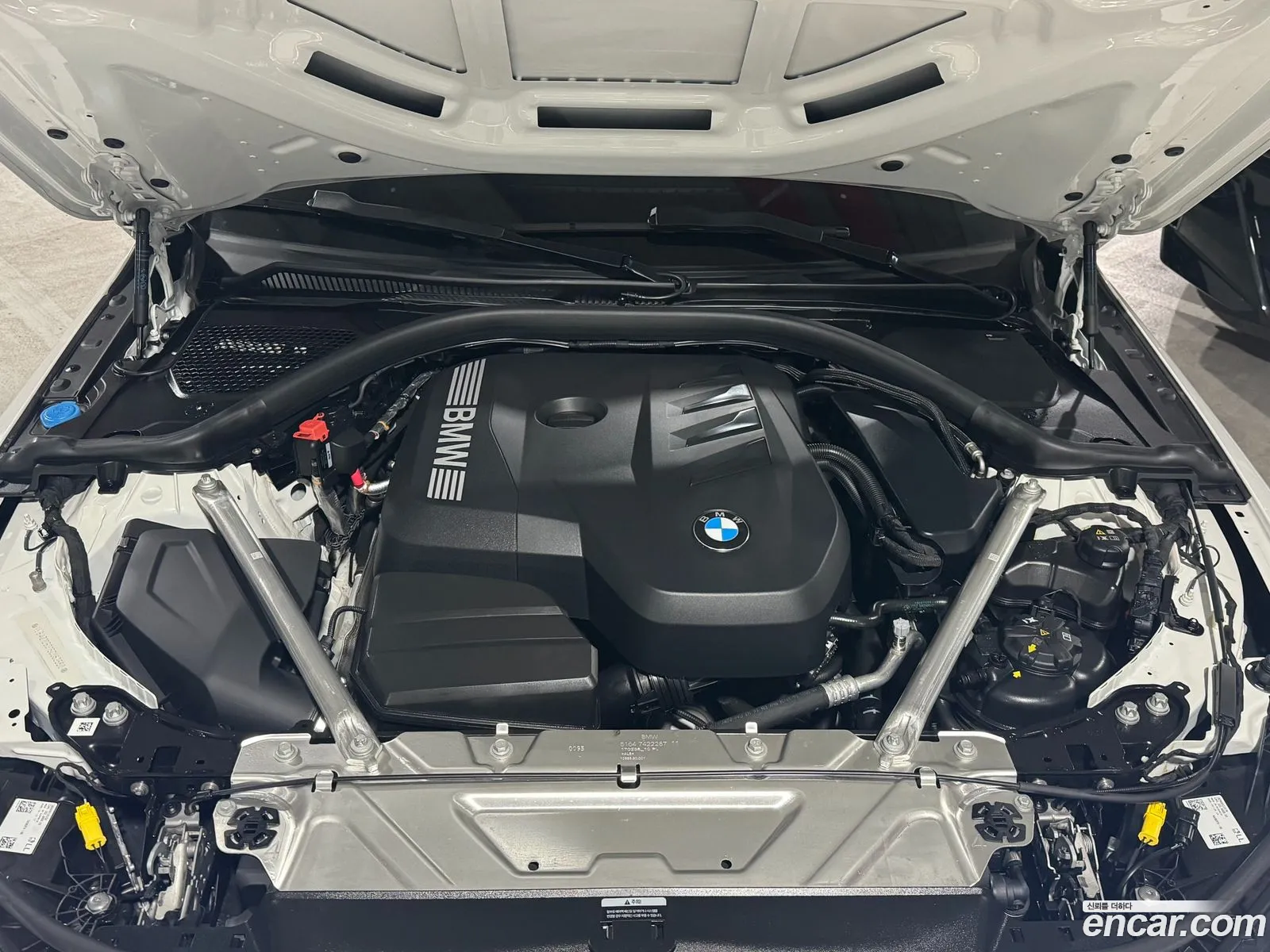 BMW 4 Series 2025 — 16