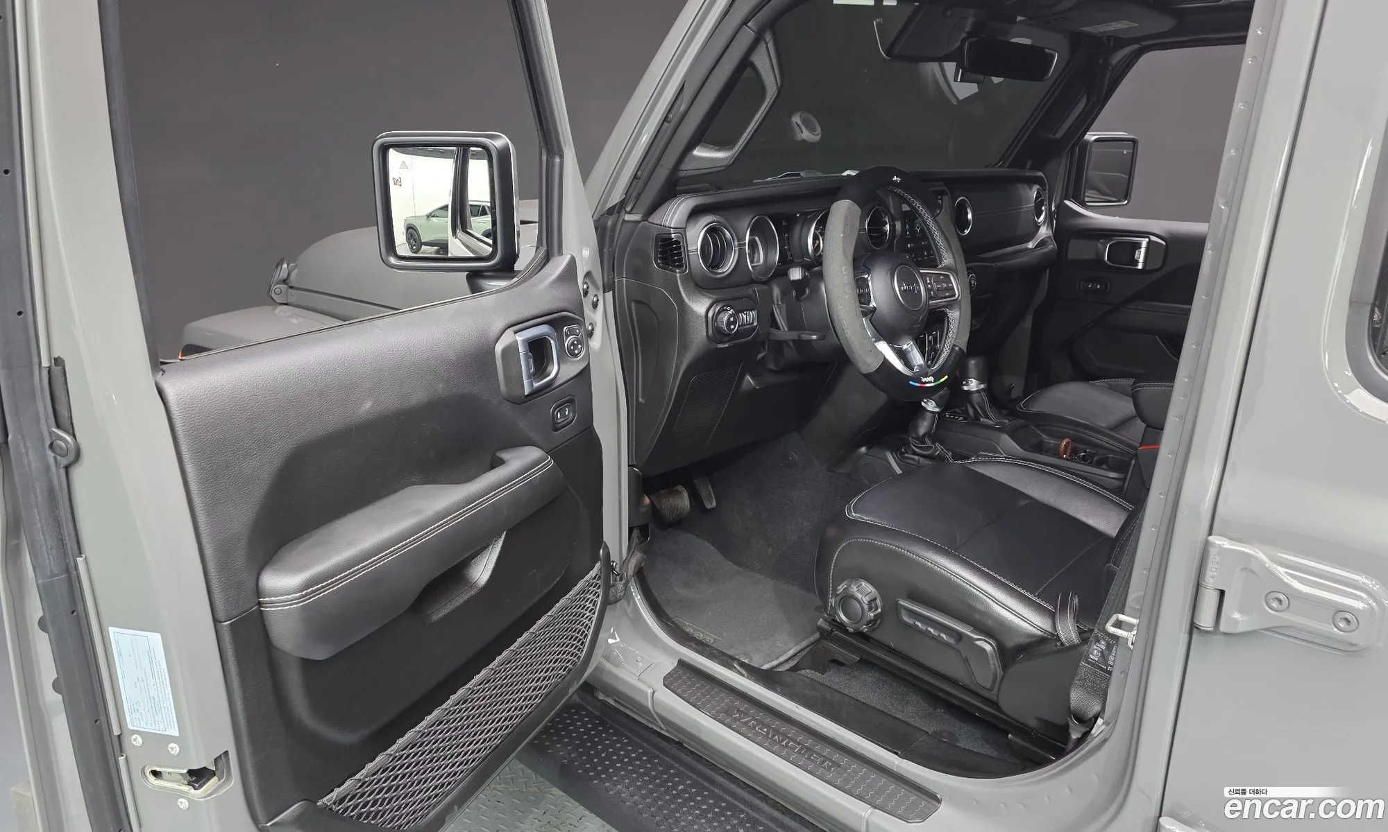 Jeep Wrangler 2022 — 26