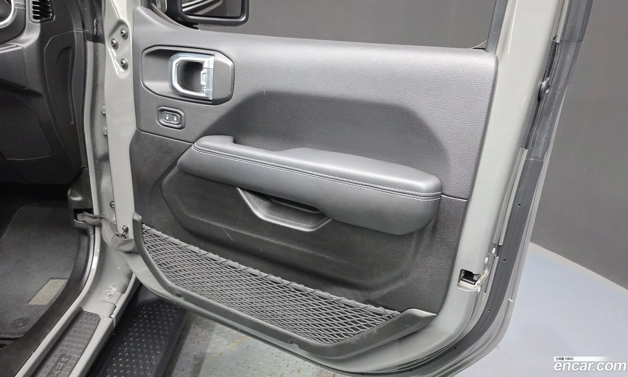 Jeep Wrangler 2022 — 20