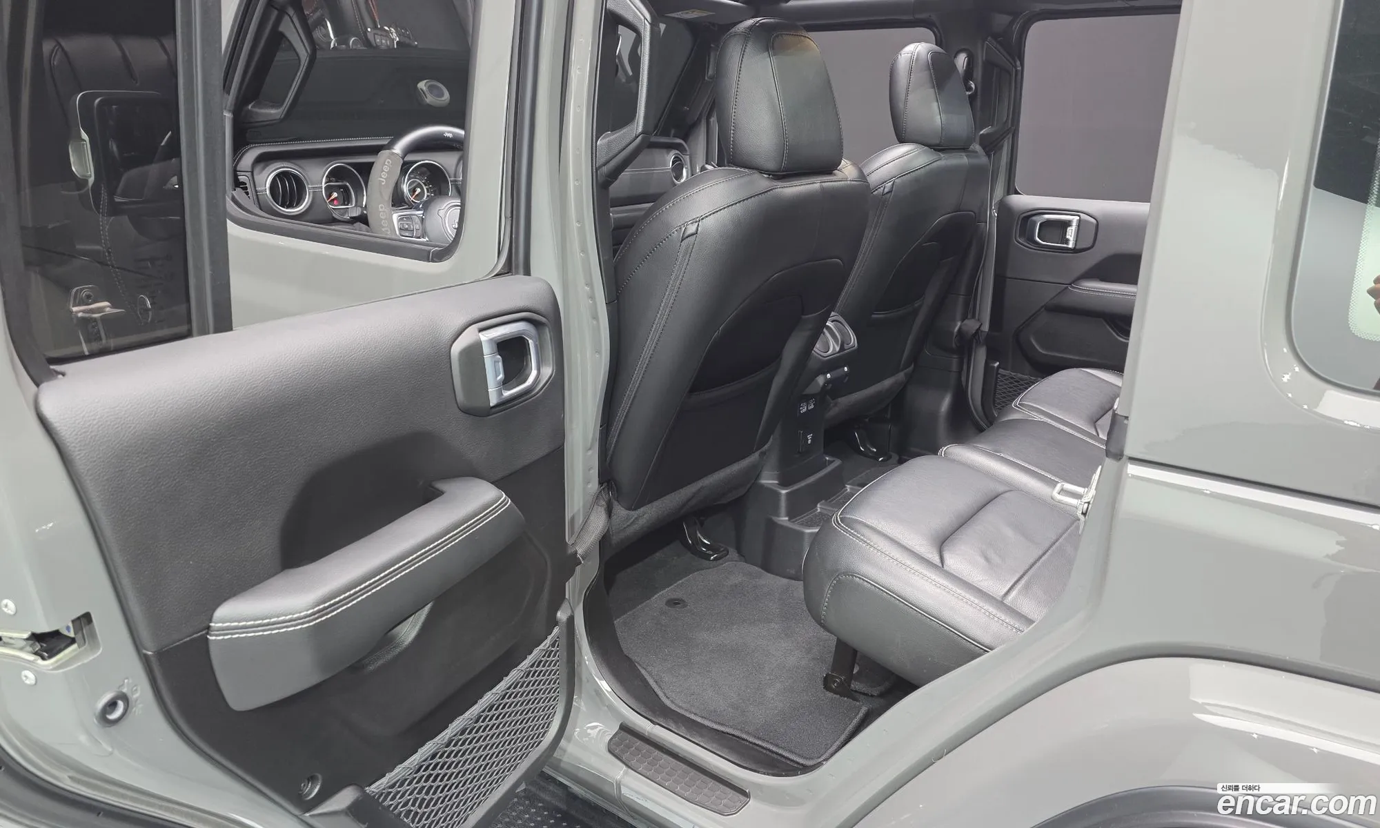 Jeep Wrangler 2022 — 8