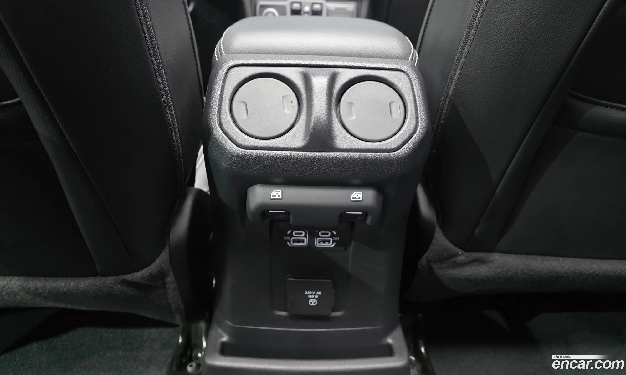 Jeep Wrangler 2022 — 31