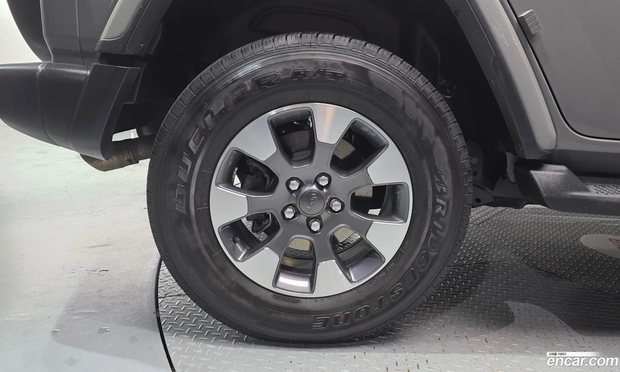 Jeep Wrangler 2022 — 16