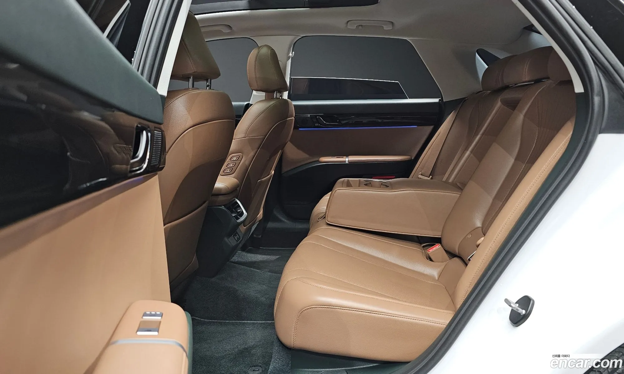 Hyundai Grandeur 2023 — 11