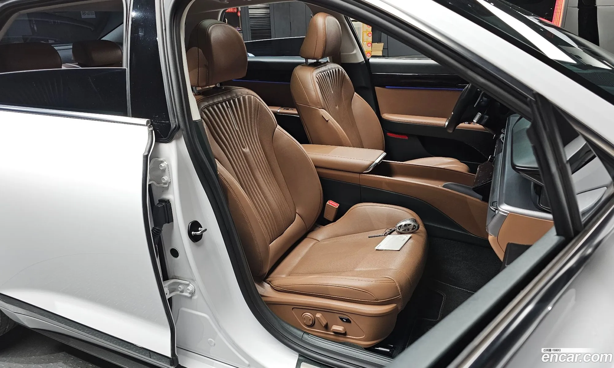 Hyundai Grandeur 2023 — 29