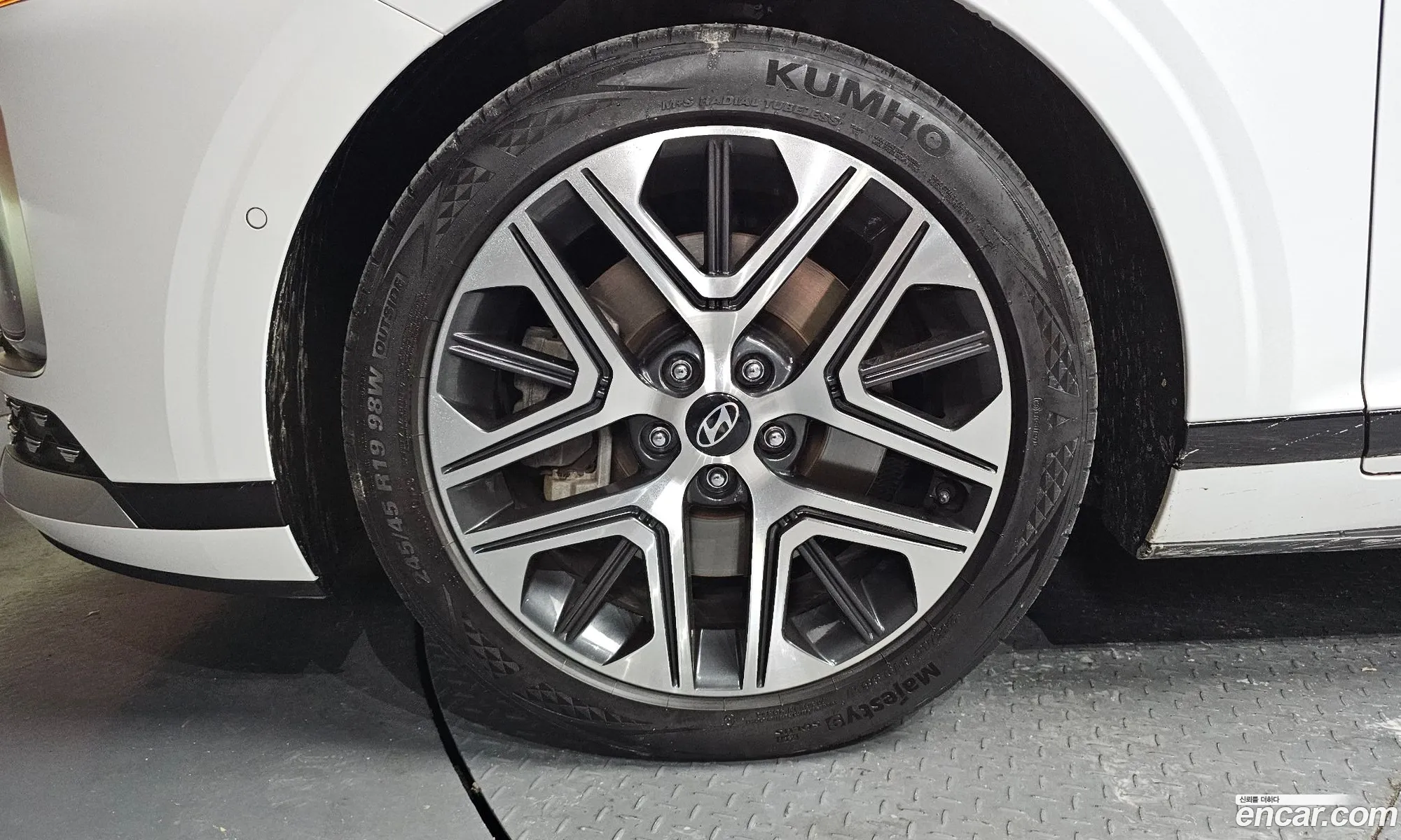 Hyundai Grandeur 2023 — 25