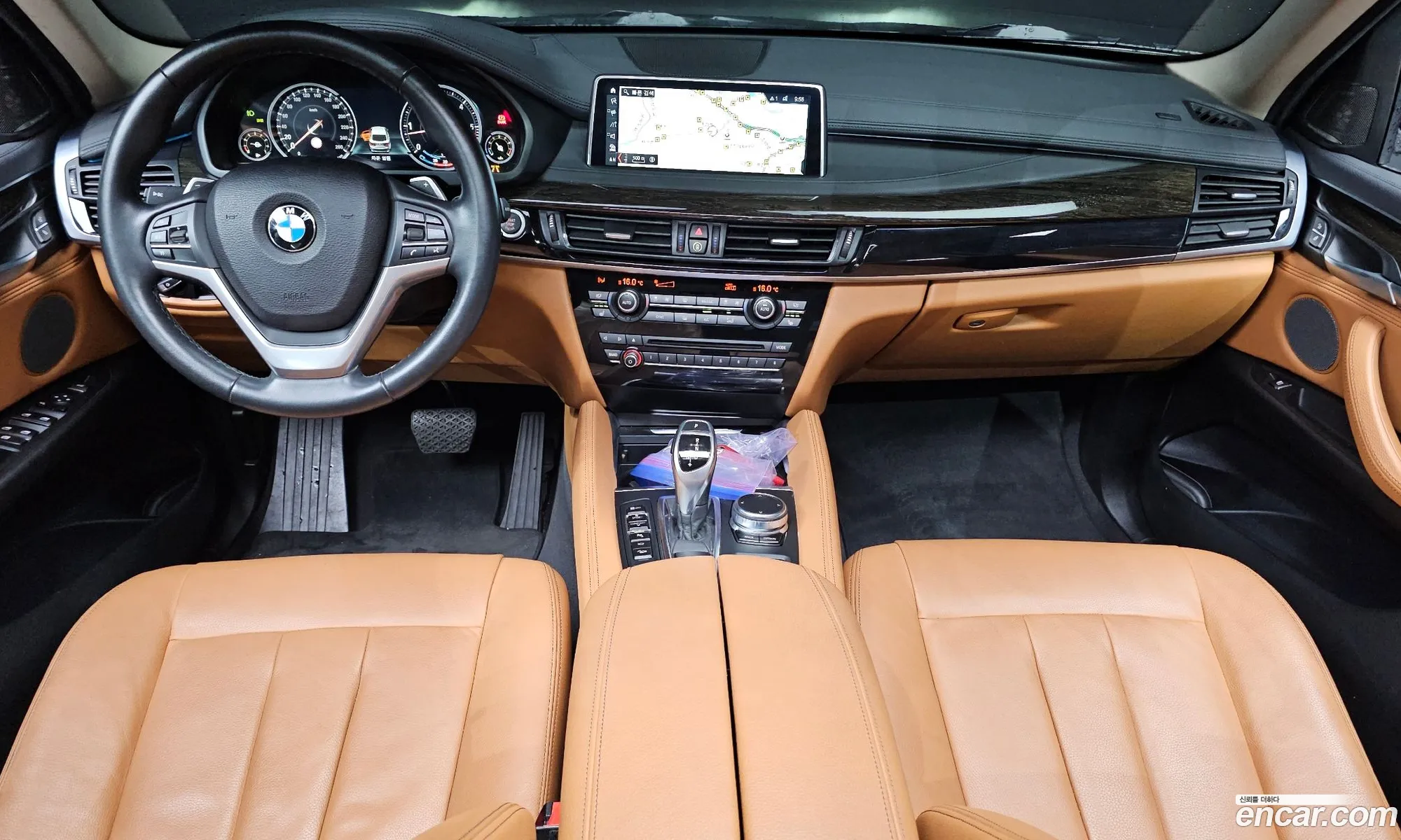 BMW X6 2018 WBAKV2101J0Y40291 — 4