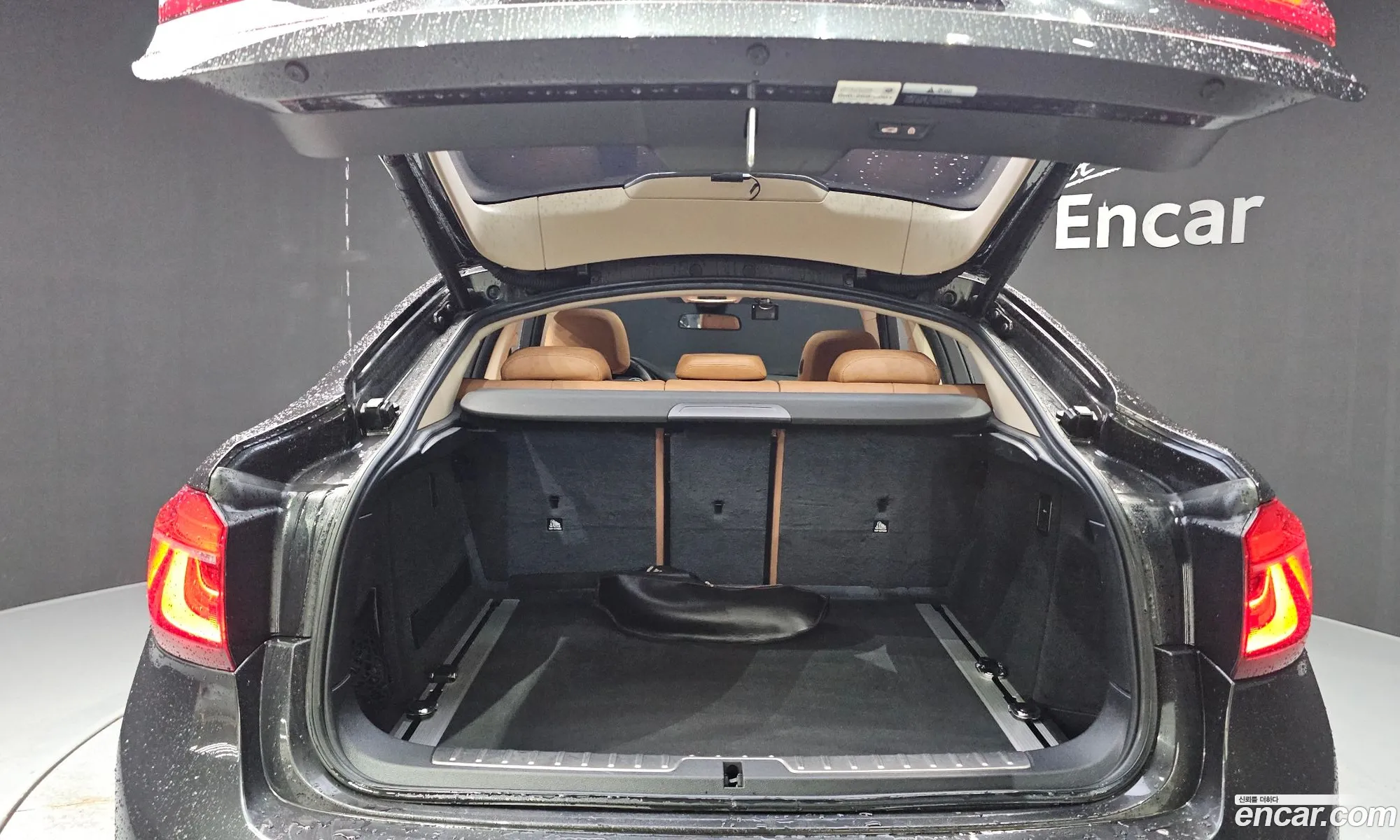 BMW X6 2018 WBAKV2101J0Y40291 — 13