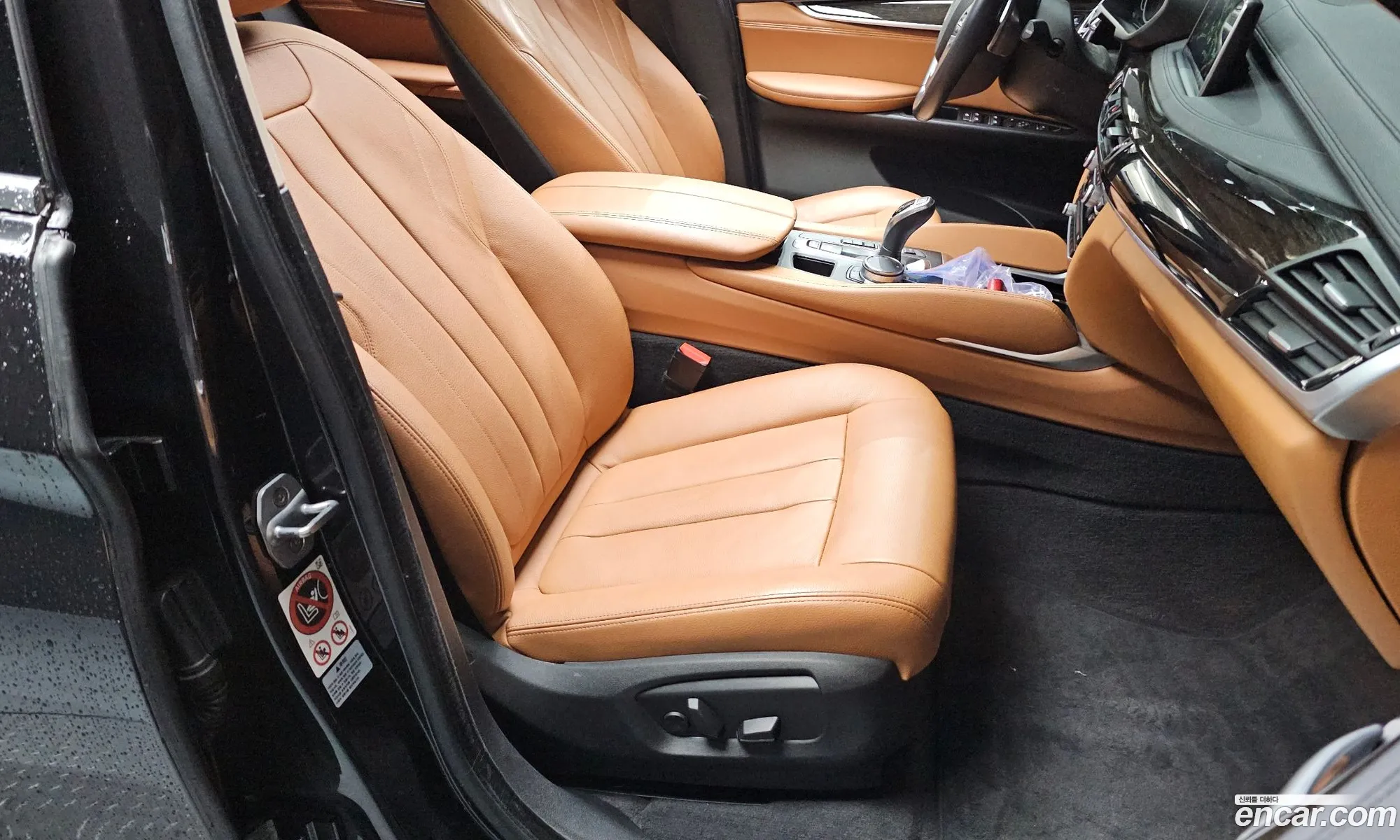BMW X6 2018 WBAKV2101J0Y40291 — 5