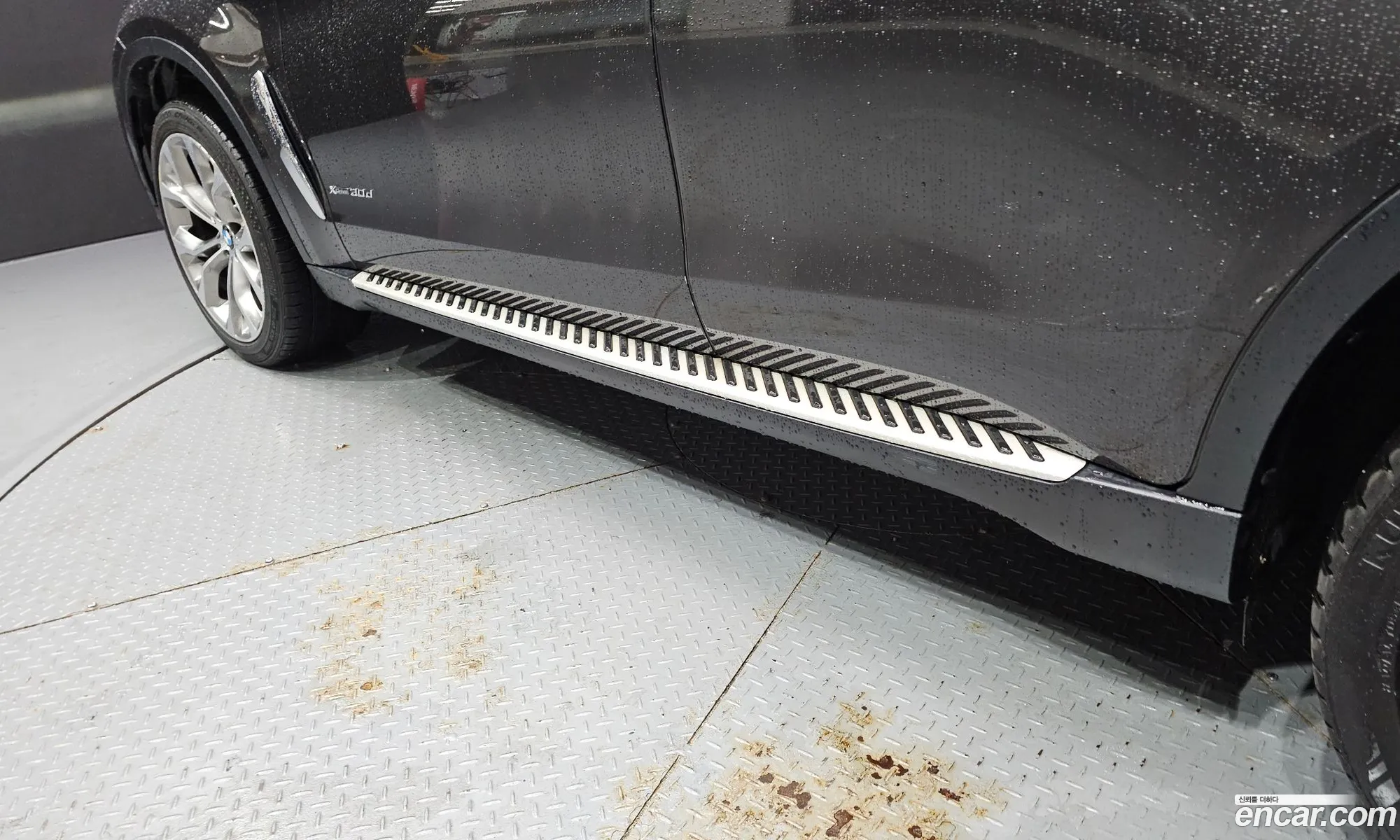 BMW X6 2018 WBAKV2101J0Y40291 — 27