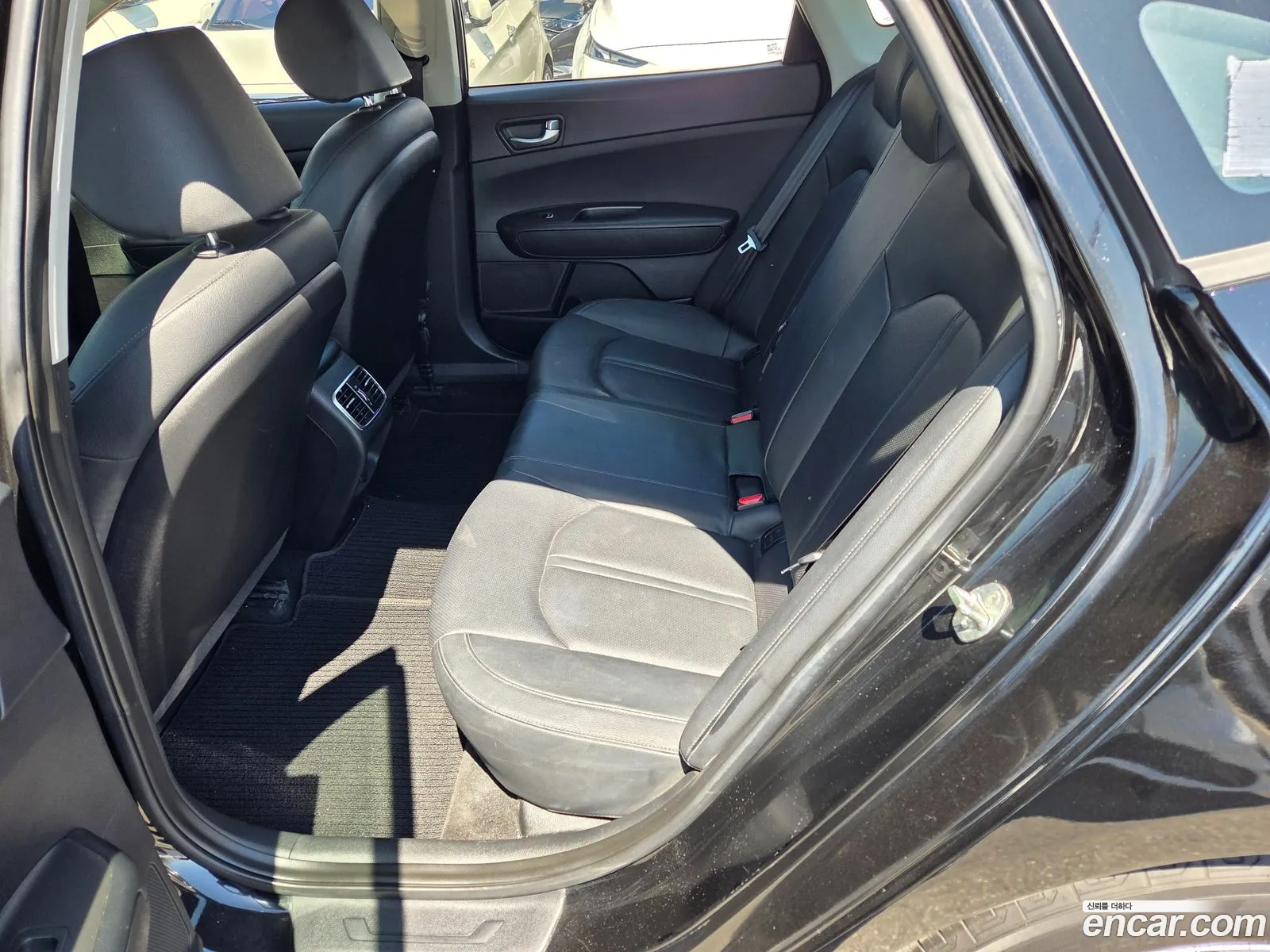 Kia K5 2017 — 13