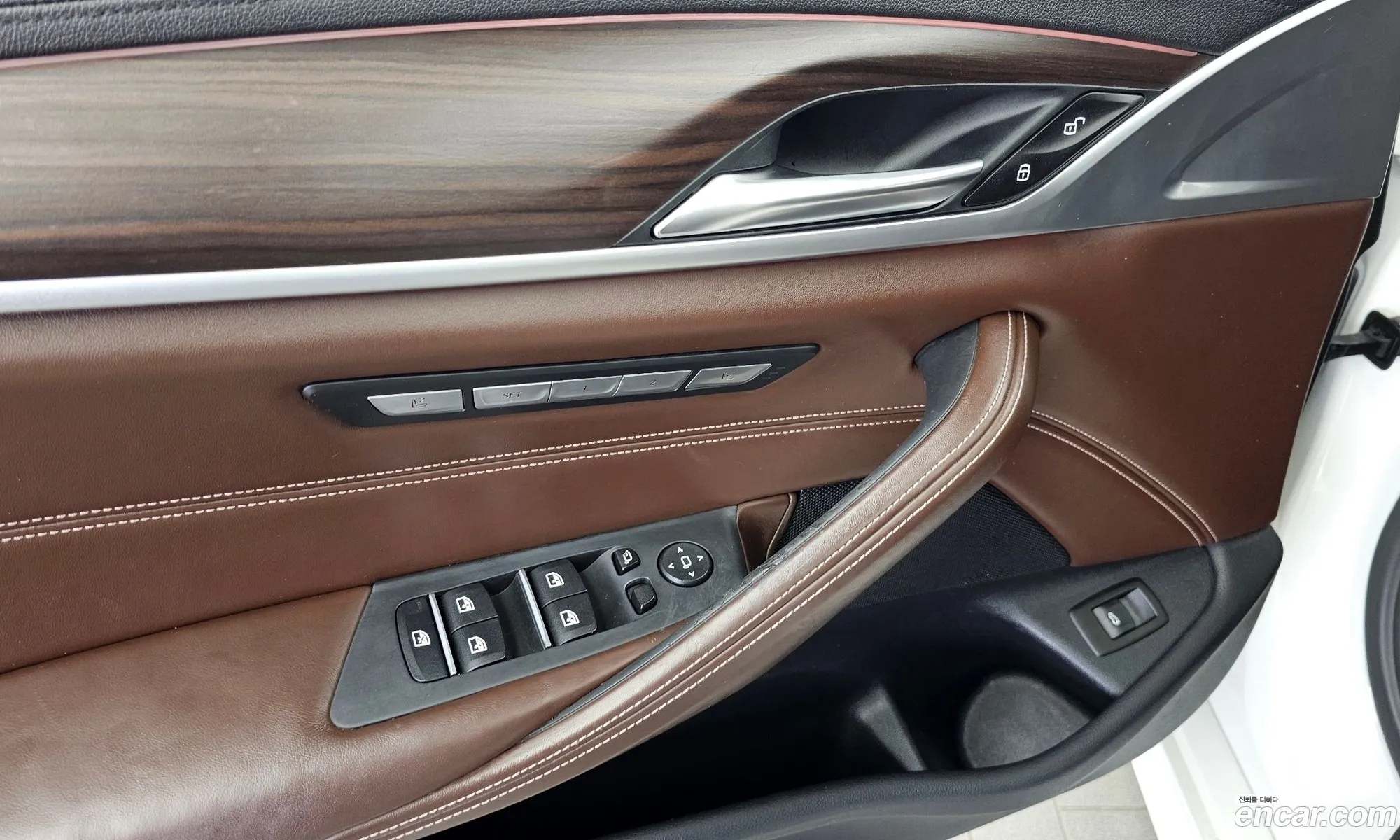 BMW 5 Series 2017 WBAJD310XHG475955 — 7