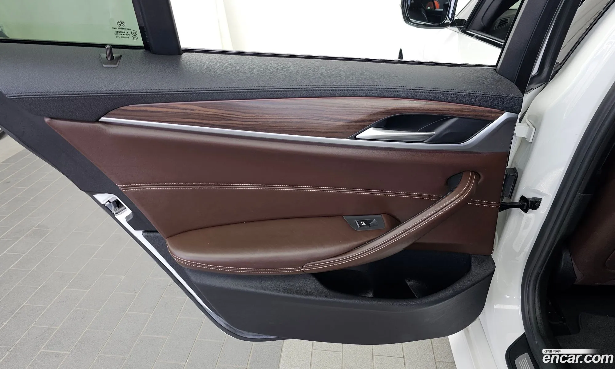 BMW 5 Series 2017 WBAJD310XHG475955 — 18