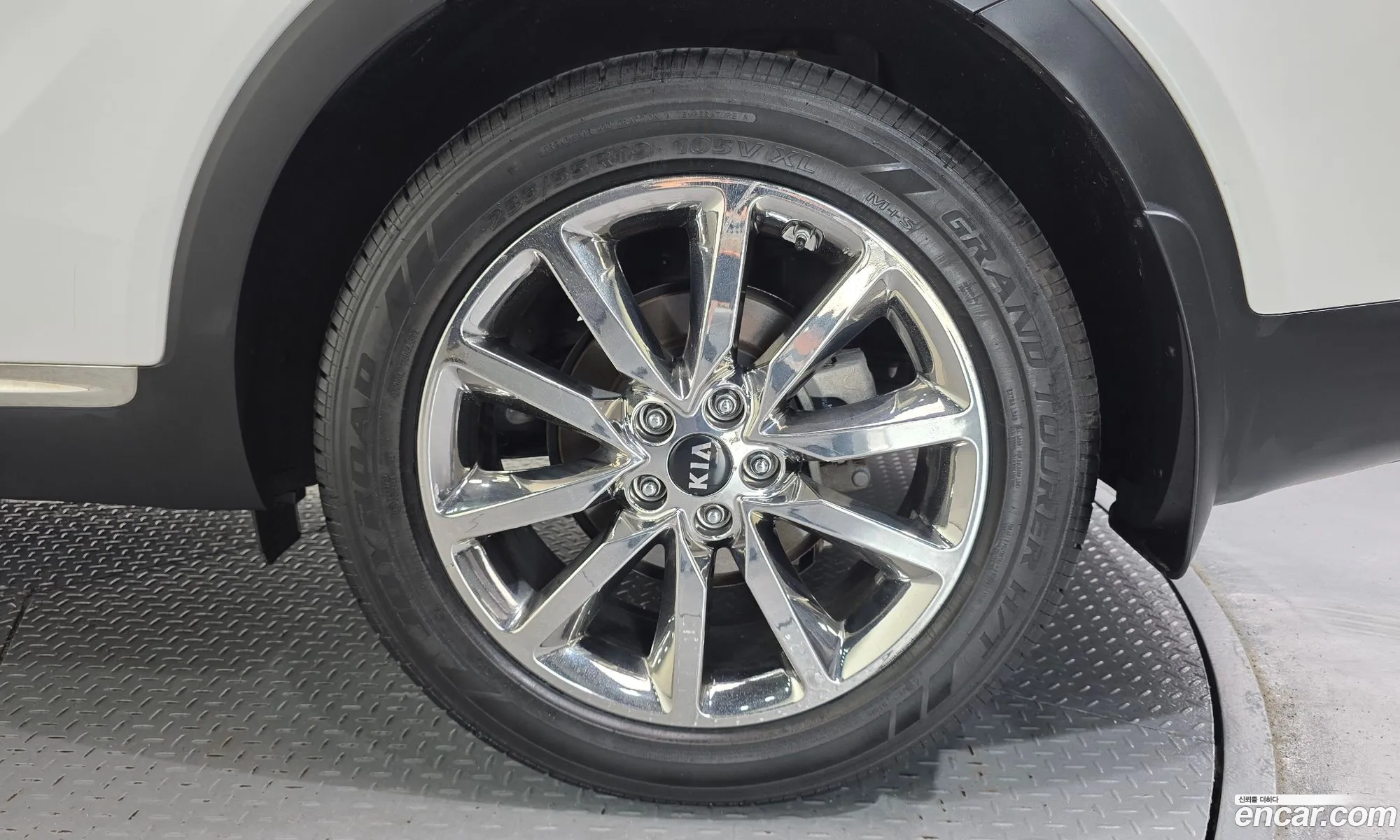 Kia Sorento 2017 — 27
