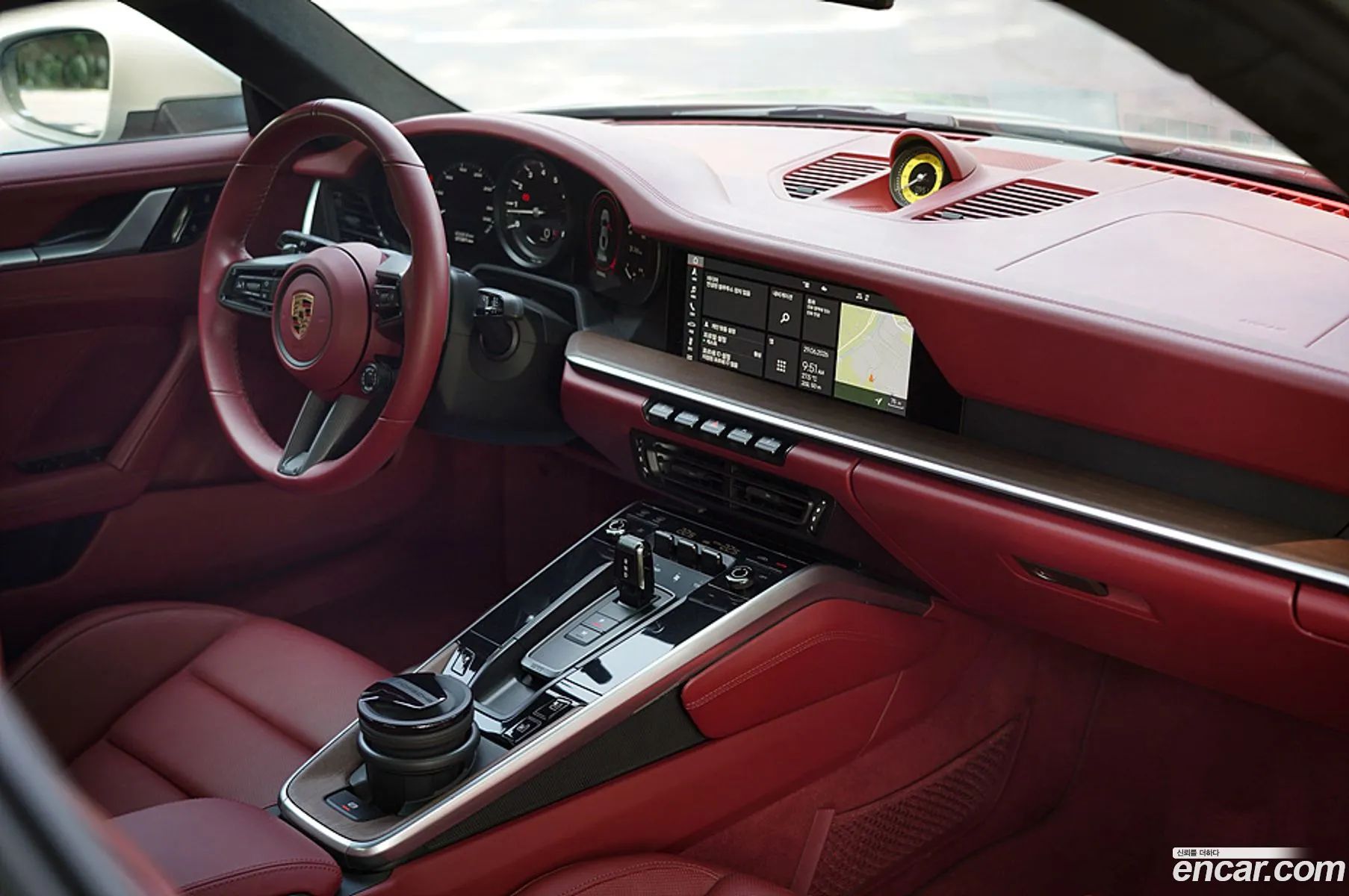 Porsche 911 2021 — 16
