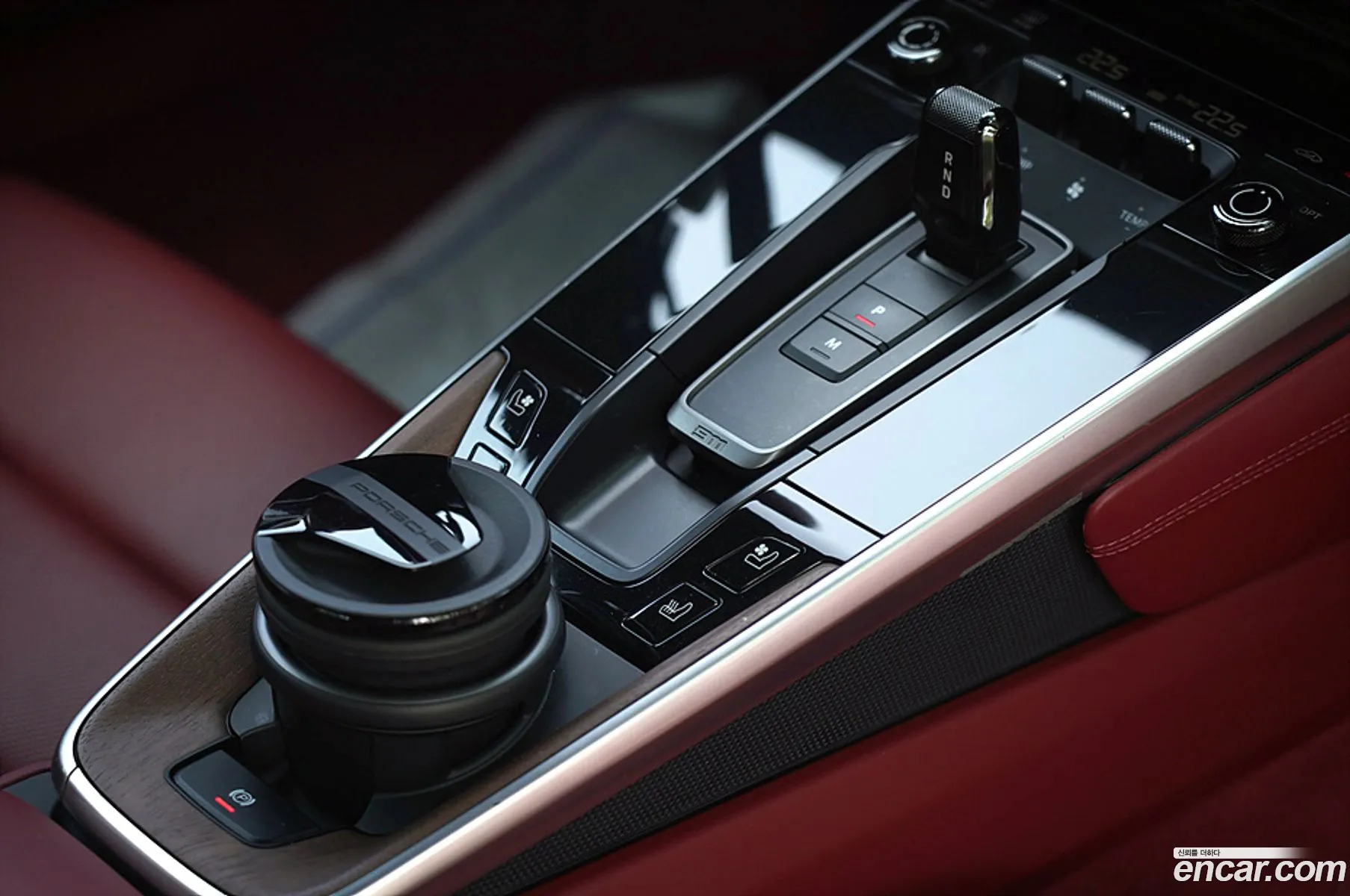 Porsche 911 2021 — 18