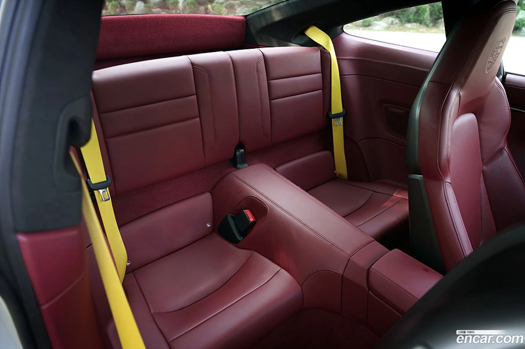 Porsche 911 2021 — 17