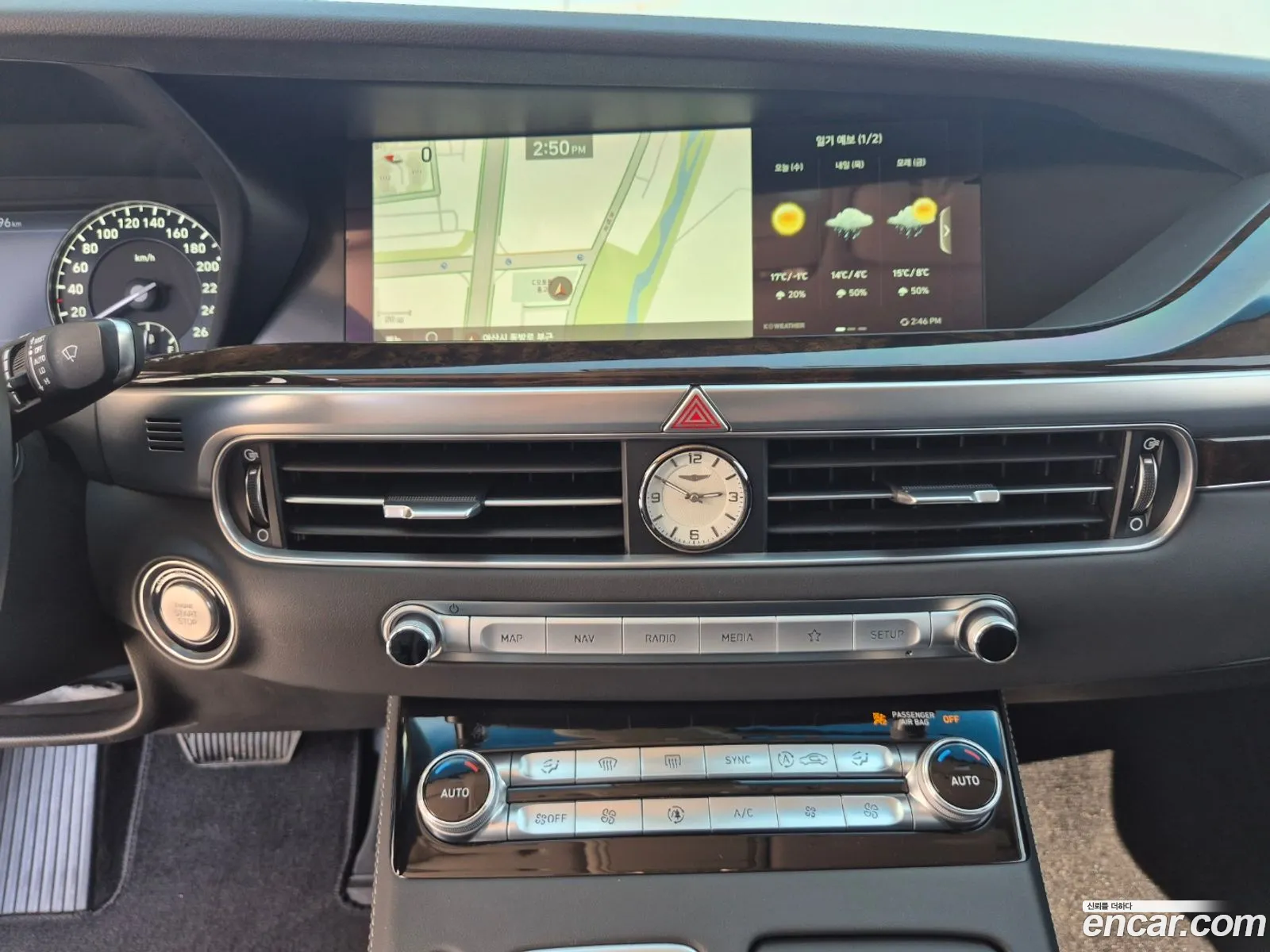 Genesis G90 2019 — 12