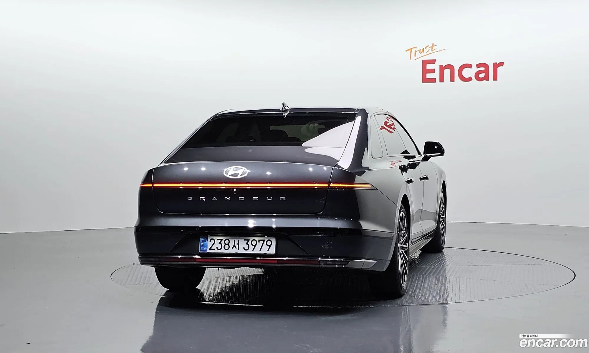 Hyundai Grandeur 2022 — 13