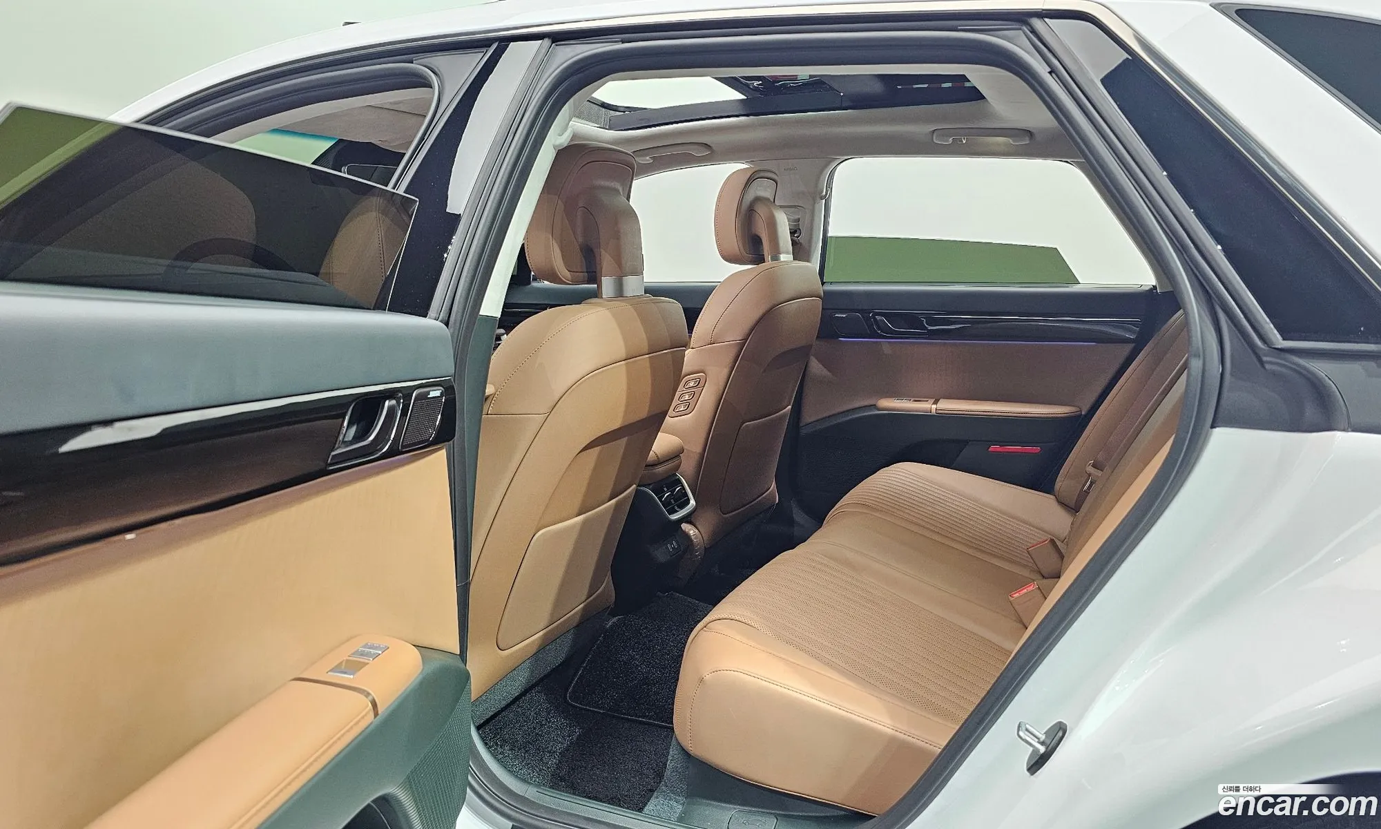 Hyundai Grandeur 2024 — 12