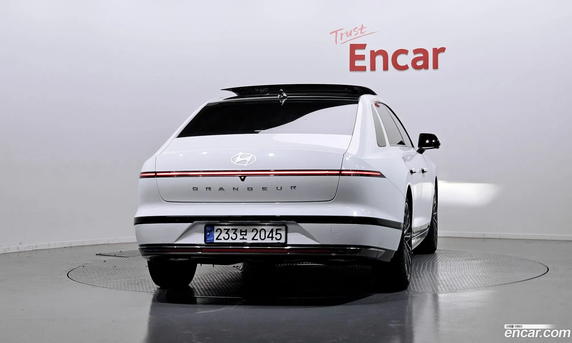Hyundai Grandeur 2024 — 15