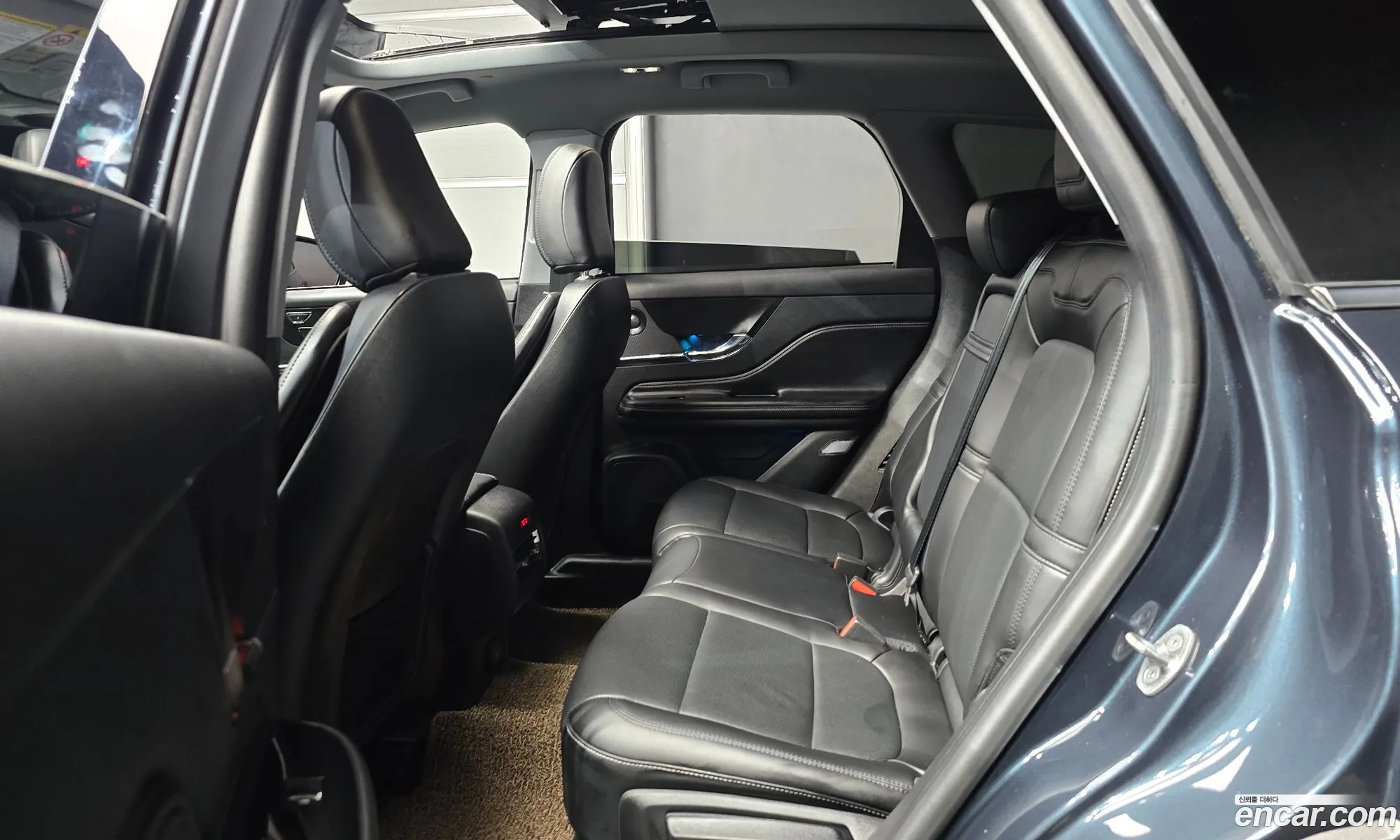 Lincoln Corsair 2022 5LMCJ2D97NUL32931 — 16