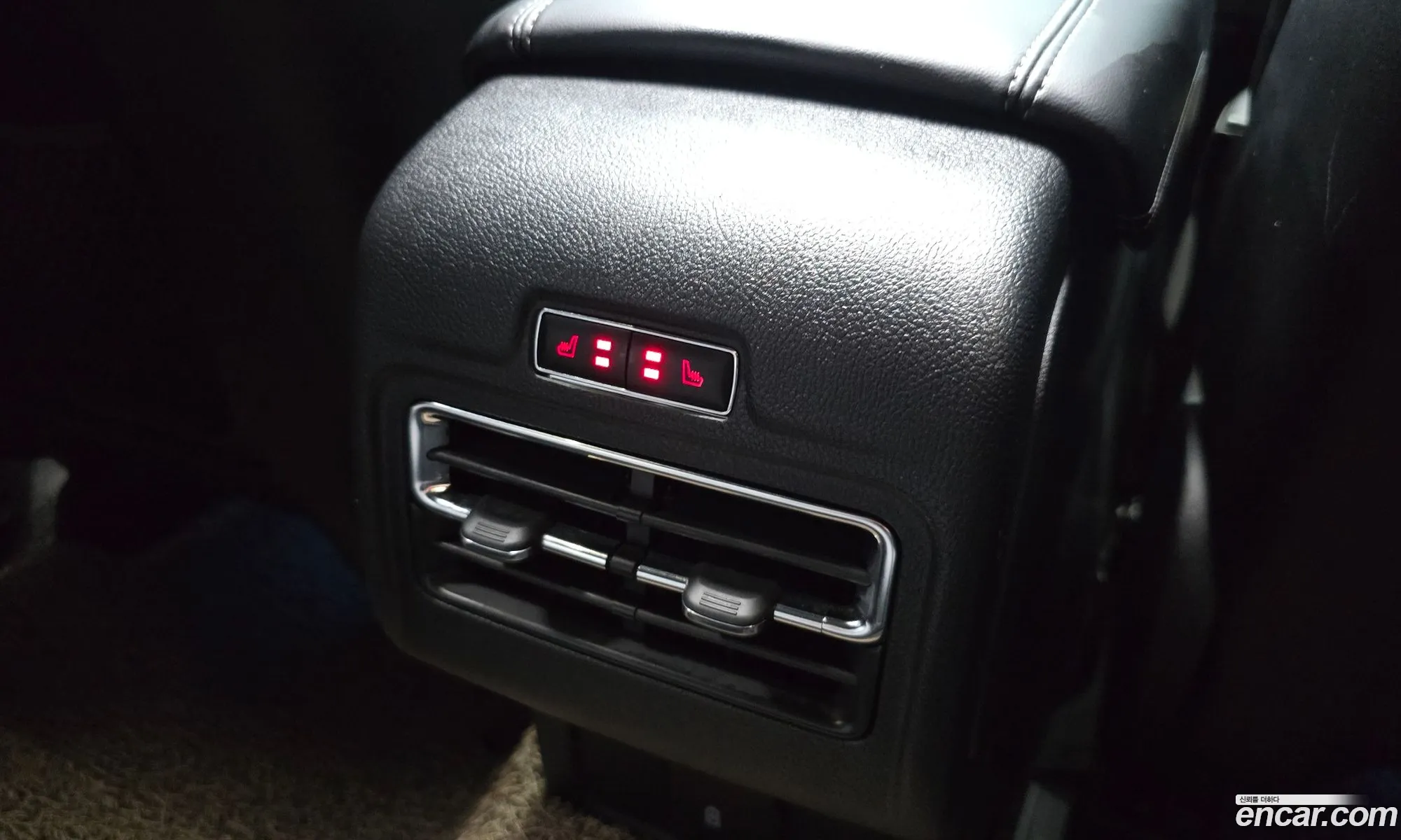 Lincoln Corsair 2022 5LMCJ2D97NUL32931 — 21