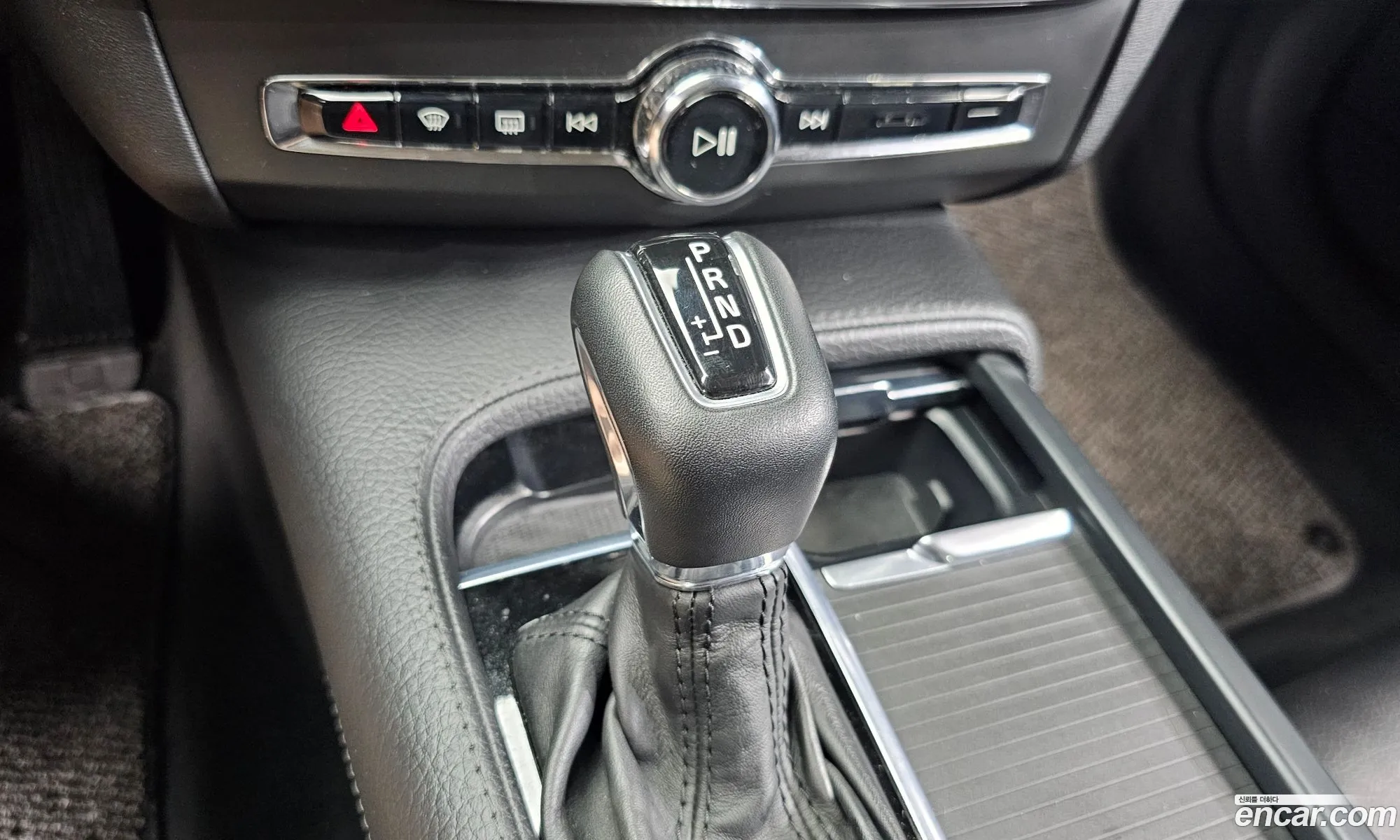 Volvo S90 2017 YV1PS102DH1011210 — 19