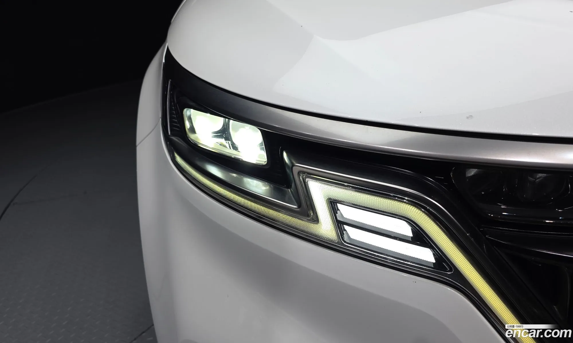 Kia Carnival 2022 — 25
