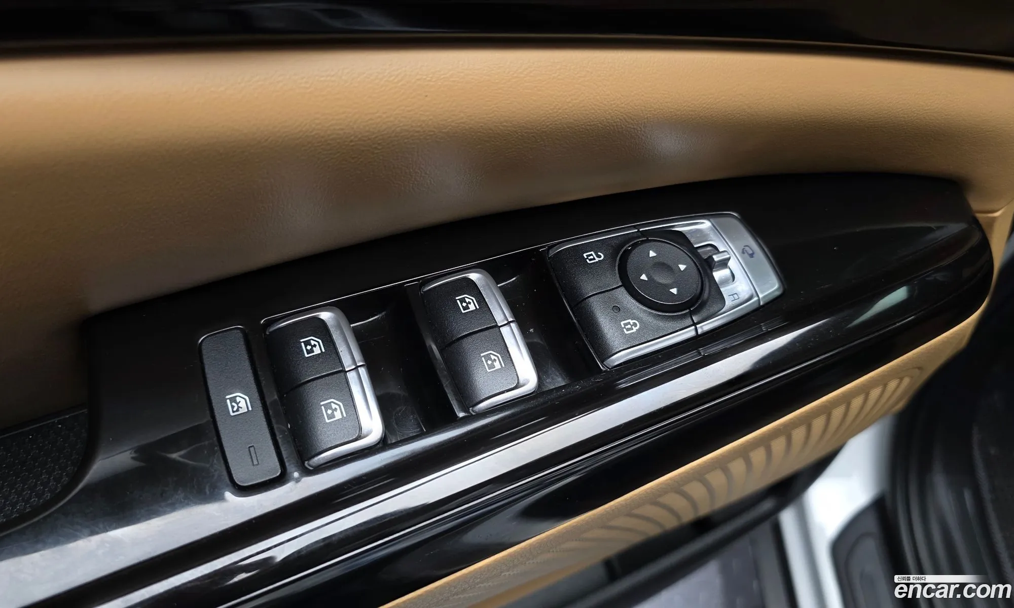Kia Carnival 2022 — 28