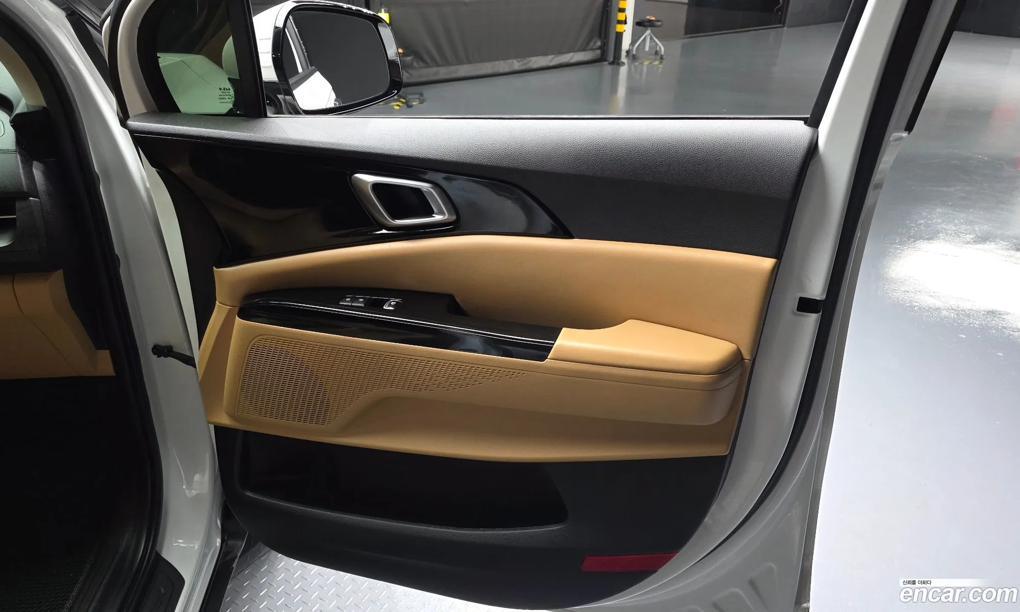 Kia Carnival 2022 — 22